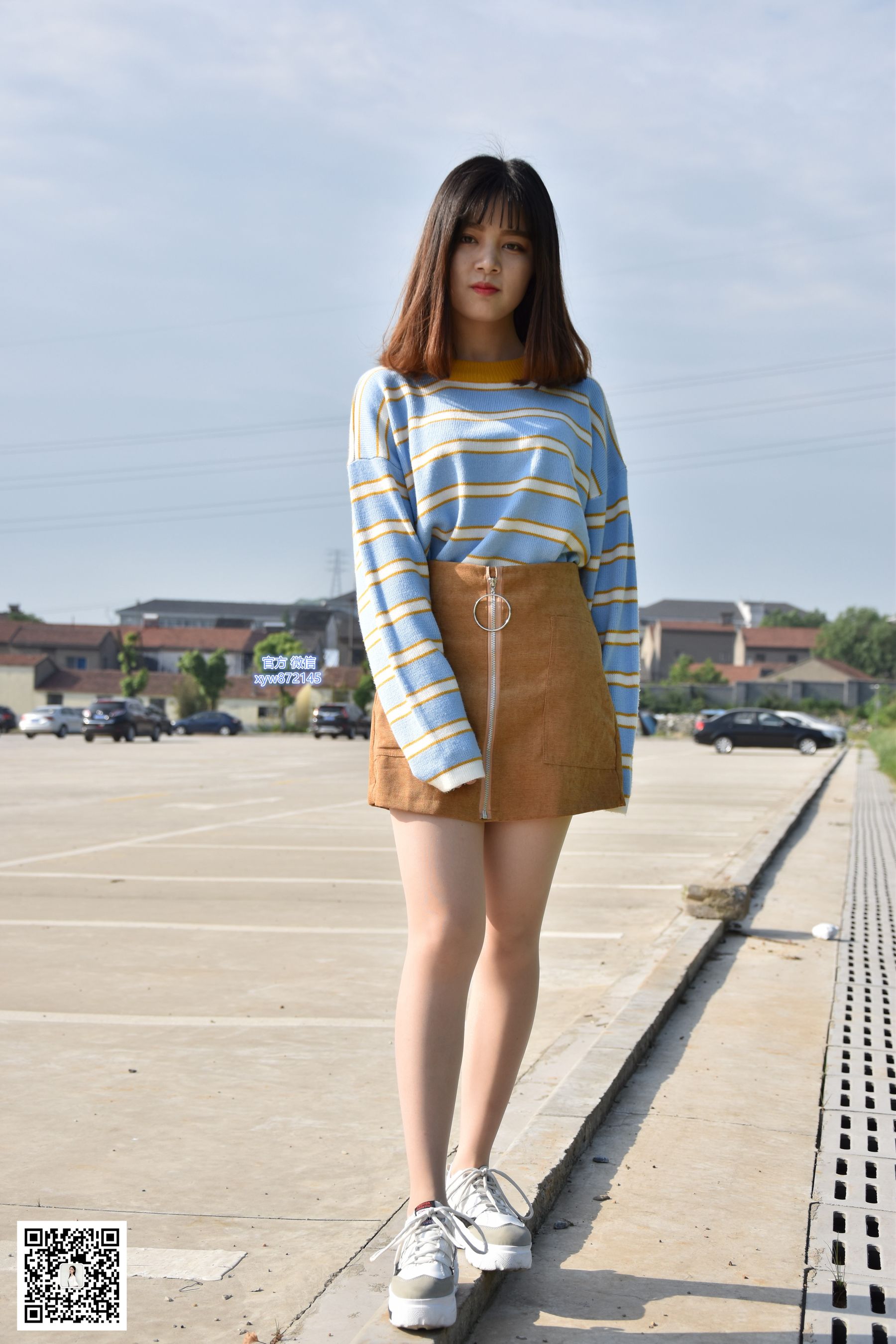 [大生模拍] No.018 欣欣 青青芳草地 悠悠丝袜情_第1张