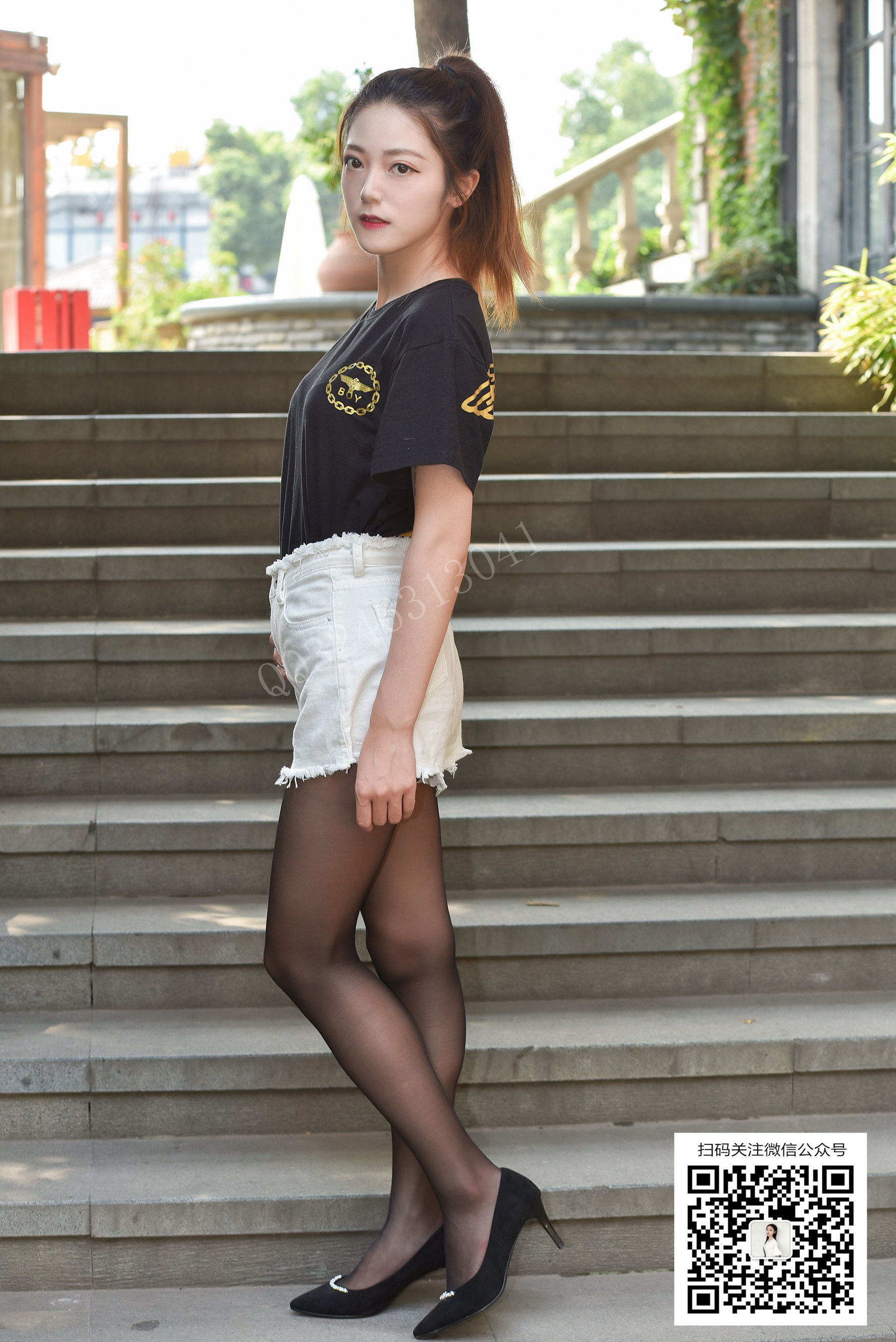 [大生模拍] No.074 丽丽 黑丝脚的诱惑_第4张