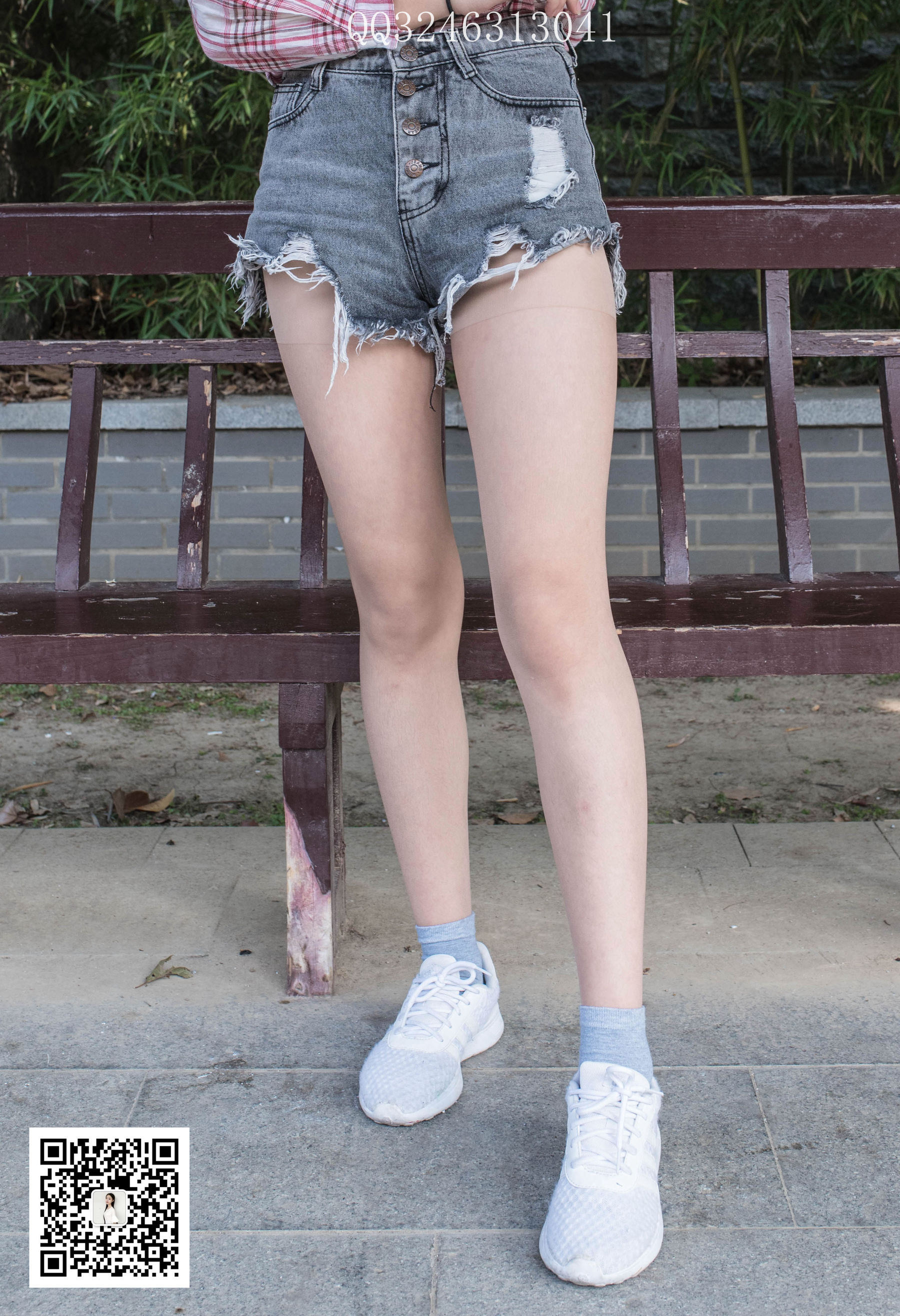 [大生模拍] No.096 七七 极致超薄肉丝_第4张