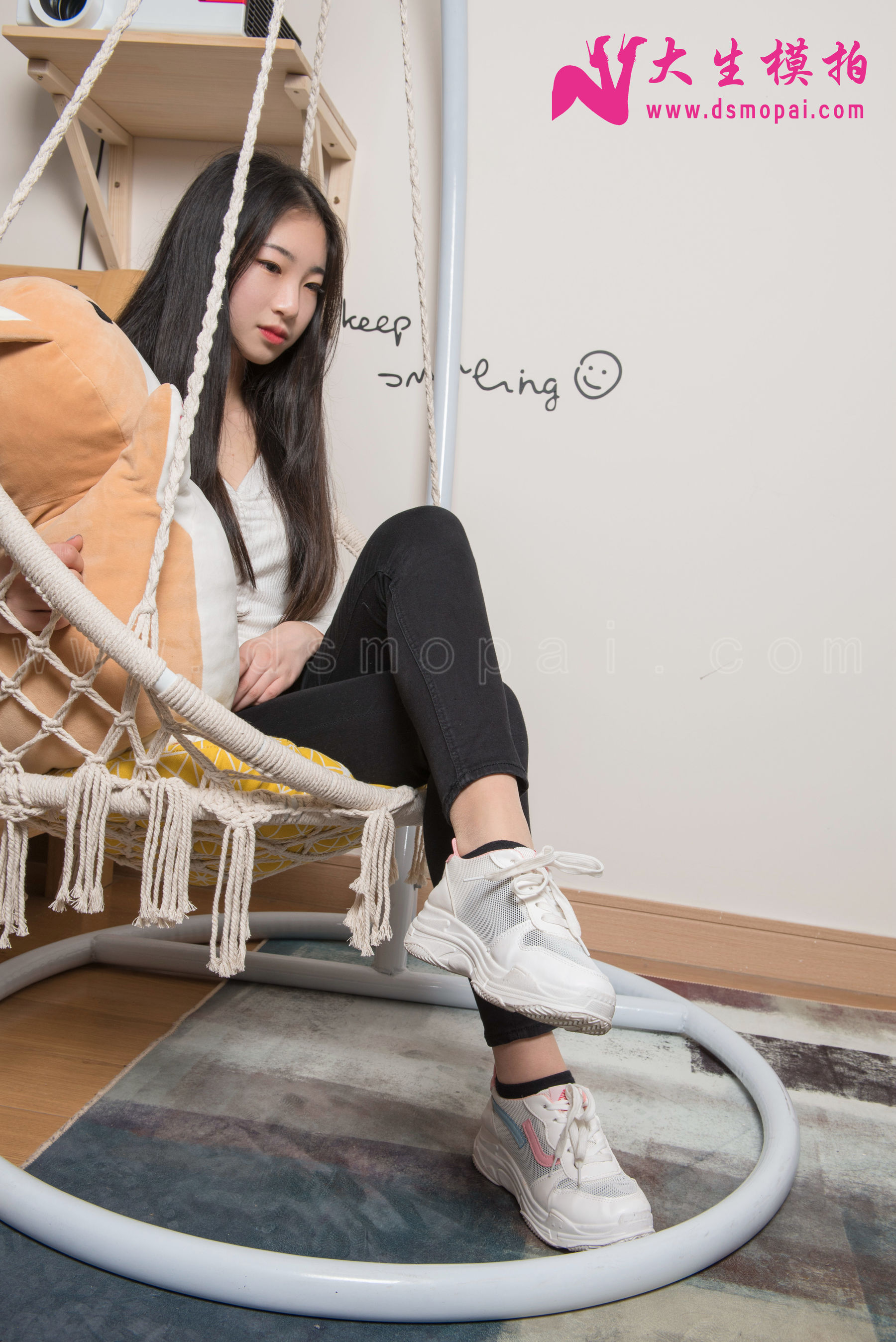 [大生模拍] No.119 雯雯 裤内丝_第3张