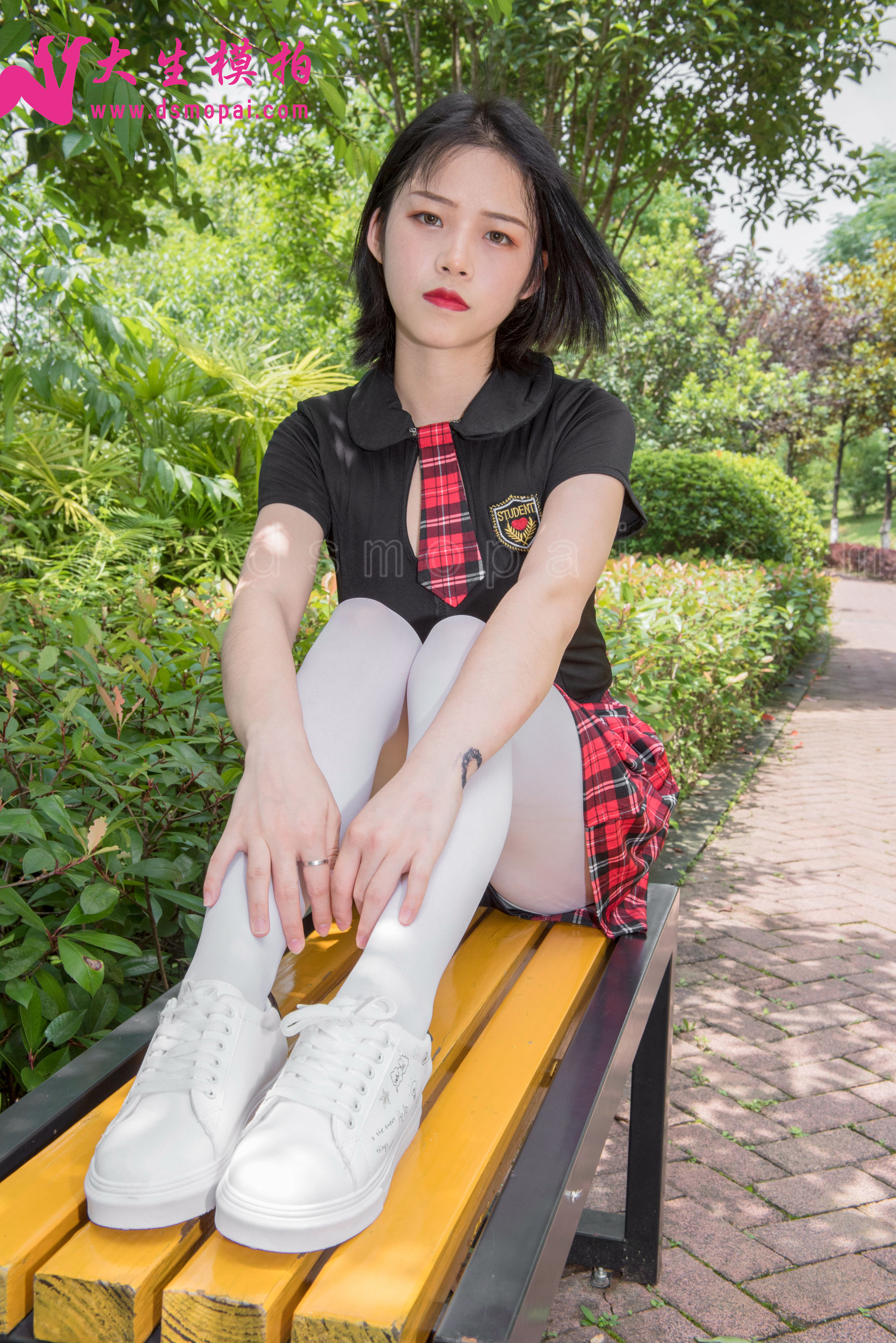 [大生模拍] No.130 小雅 阳光下的白丝_第5张
