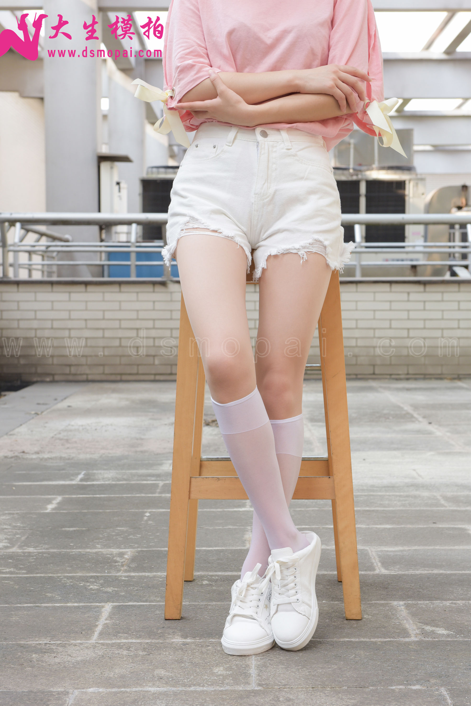 [大生模拍] No.143 文静 抖音网红丝 肉丝+白丝_第5张