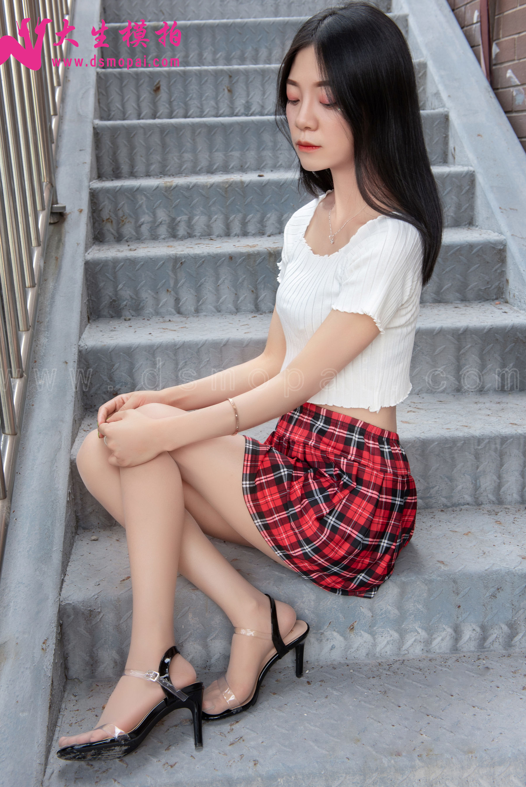 [大生模拍] NO.194 慧慧 芊芊玉腿_第3张