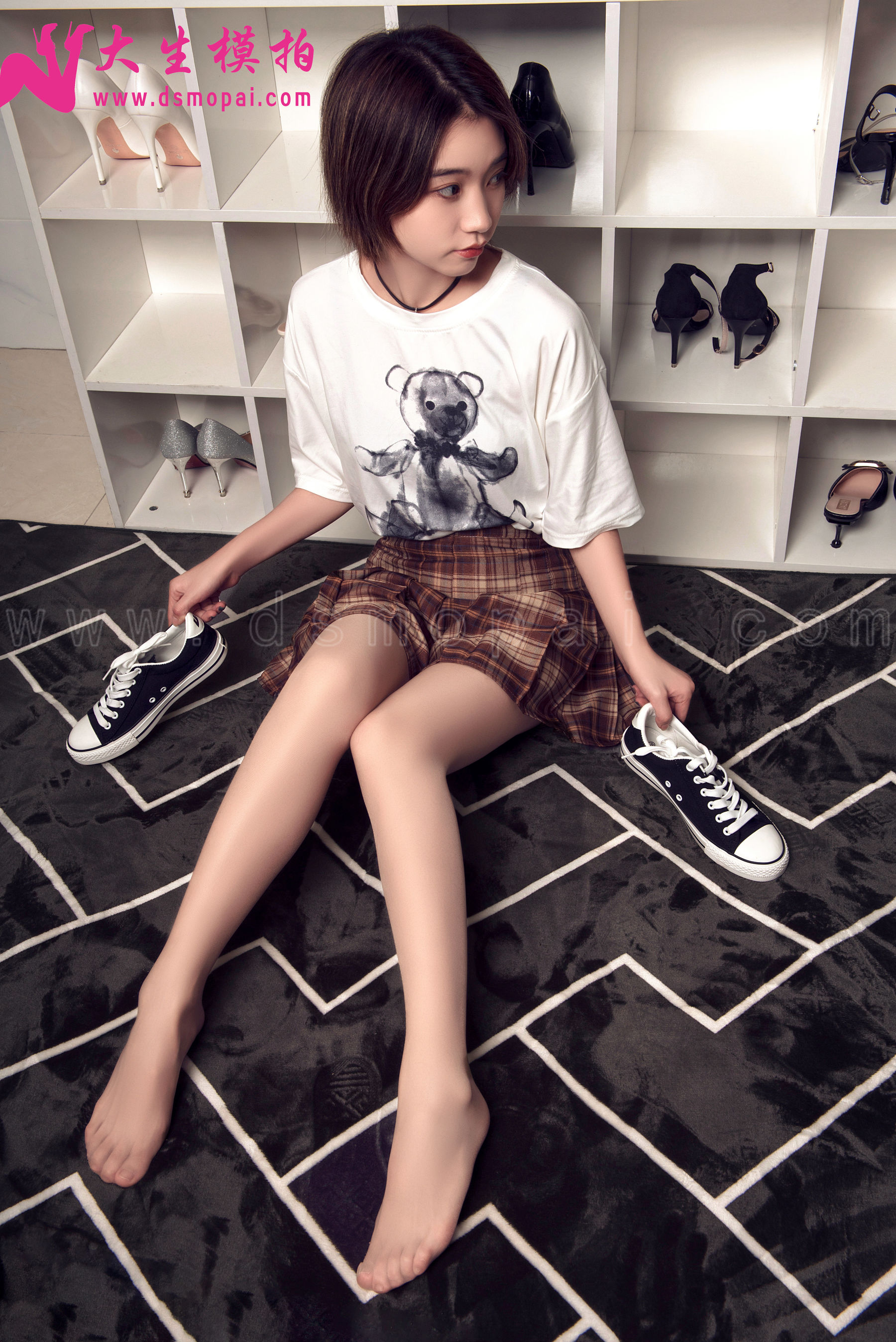 [大生模拍] NO.206 小小 短发萌妹_第4张