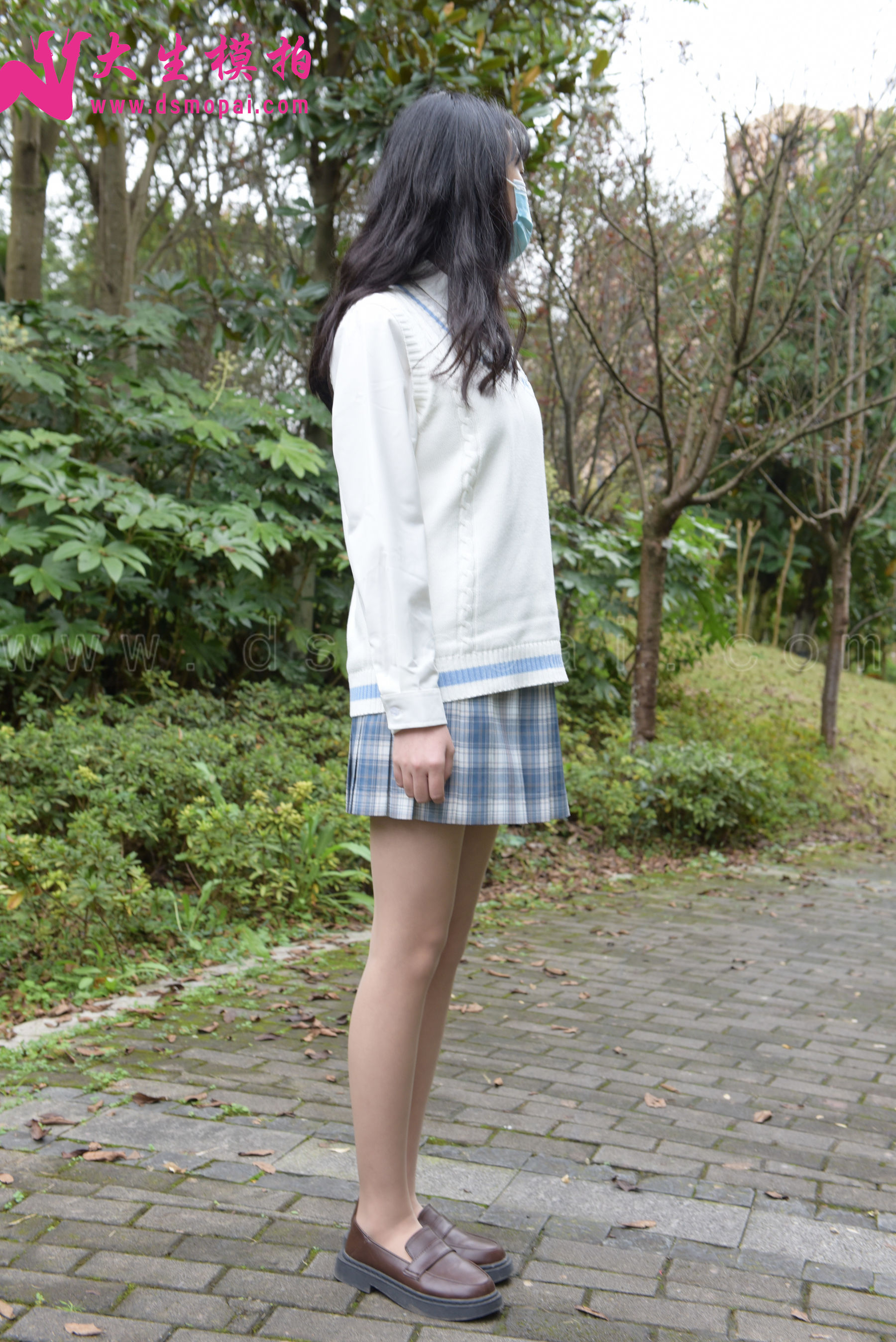 [大生模拍] NO.208 小月 白嫩JK_第1张