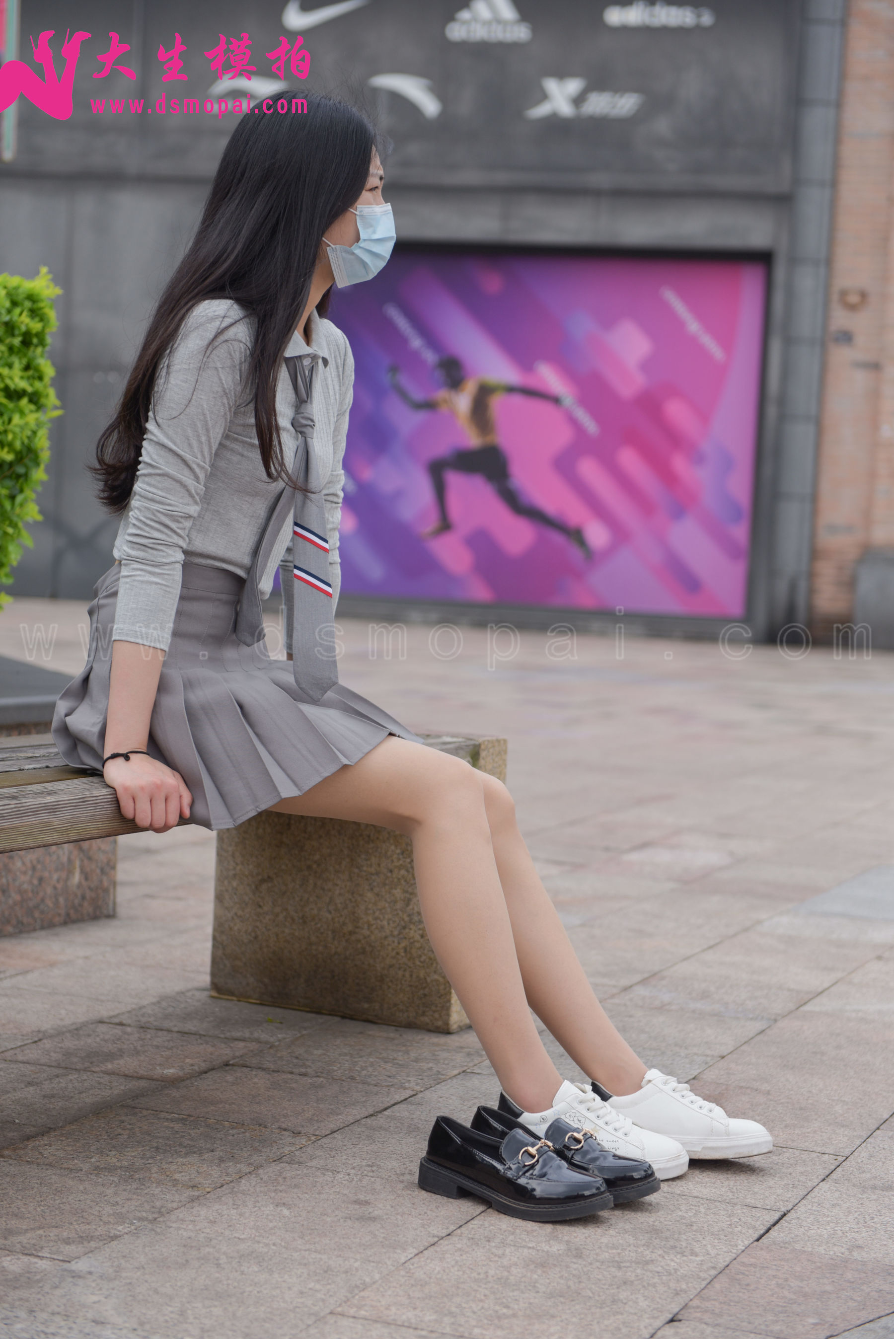 [大生模拍] 特辑 换上工作装的兼职学妹_第2张