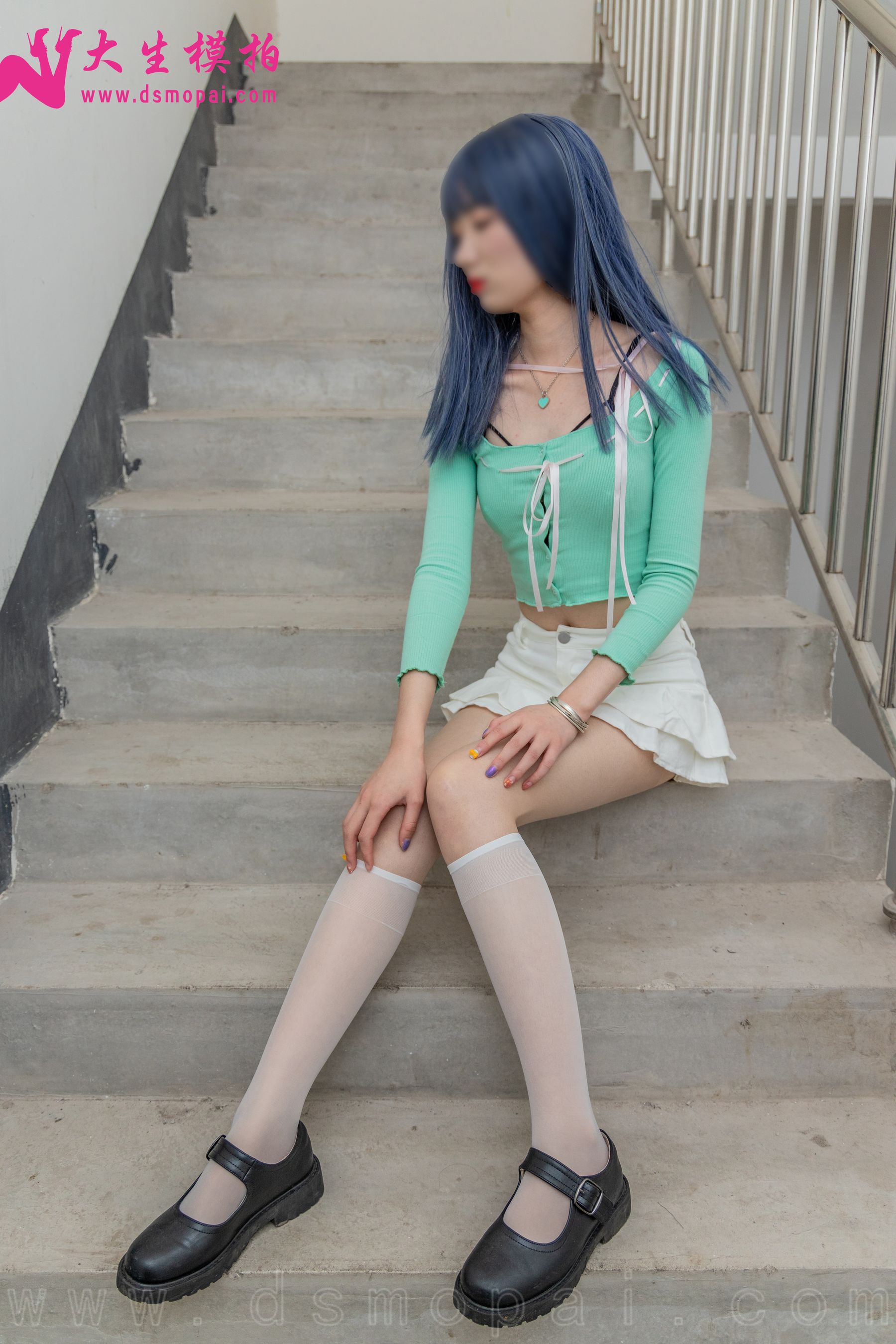 [大生模拍] NO.234 利利 楼道美丝 写真套图_第1张