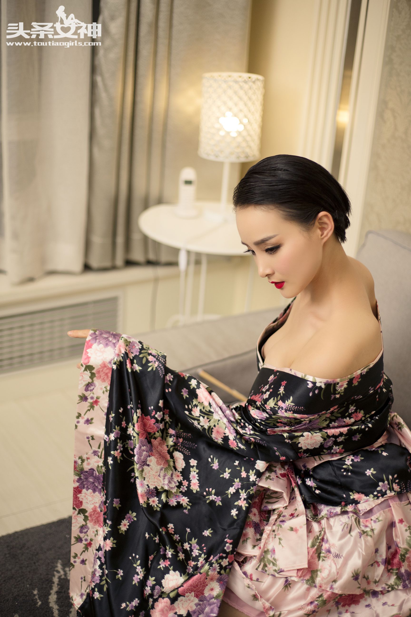 周营营/周夕爱《再见小姨多鹤》 [头条女神]_第3张