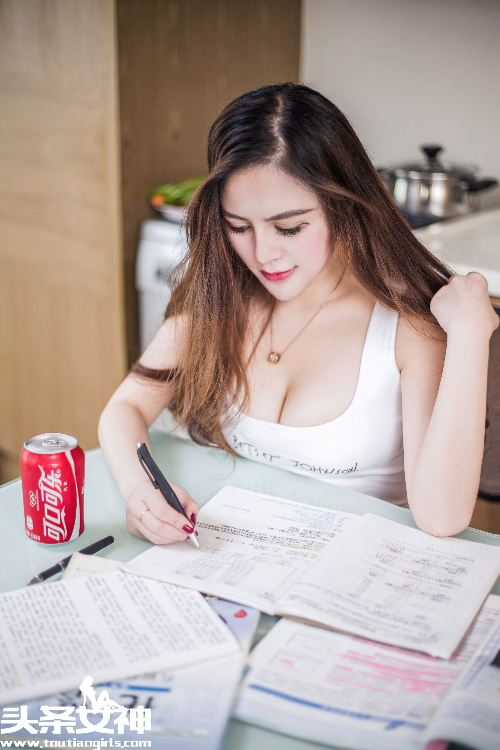 崔爱熙《混血萝莉》 [头条女神]_第3张