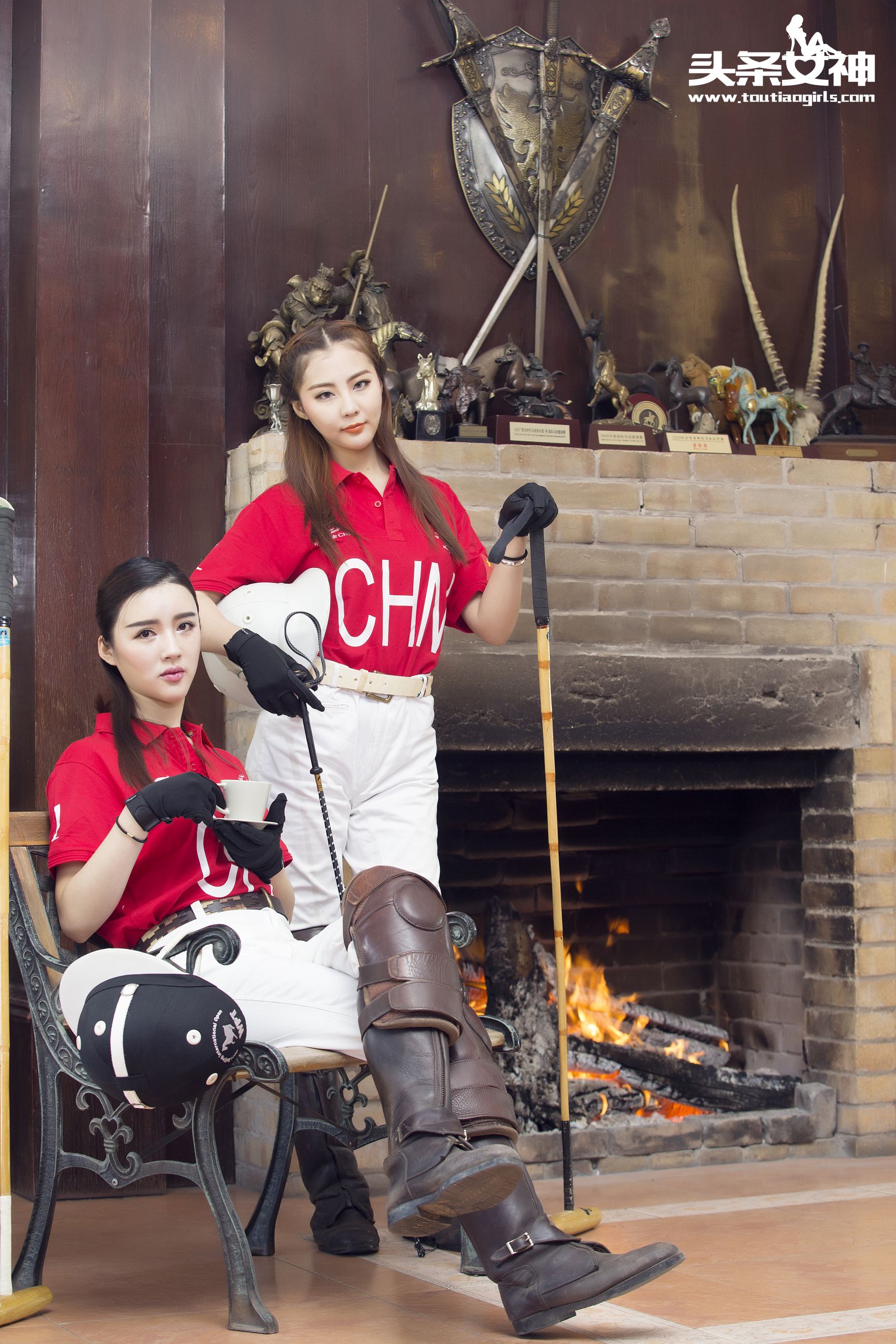 郭婉婷《优雅骑手》 [头条女神]_第1张