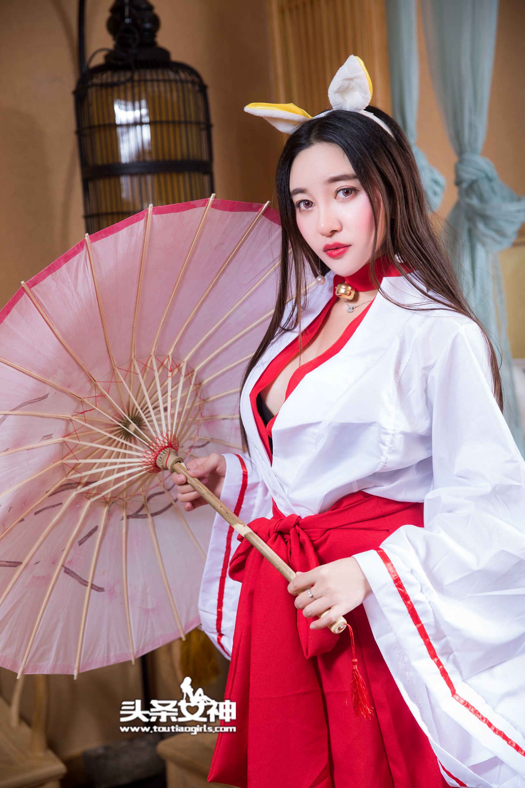 李梓熙《白桂院凛凛蝶 九尾狐狸COS》 [头条女神] VIP专享_第3张