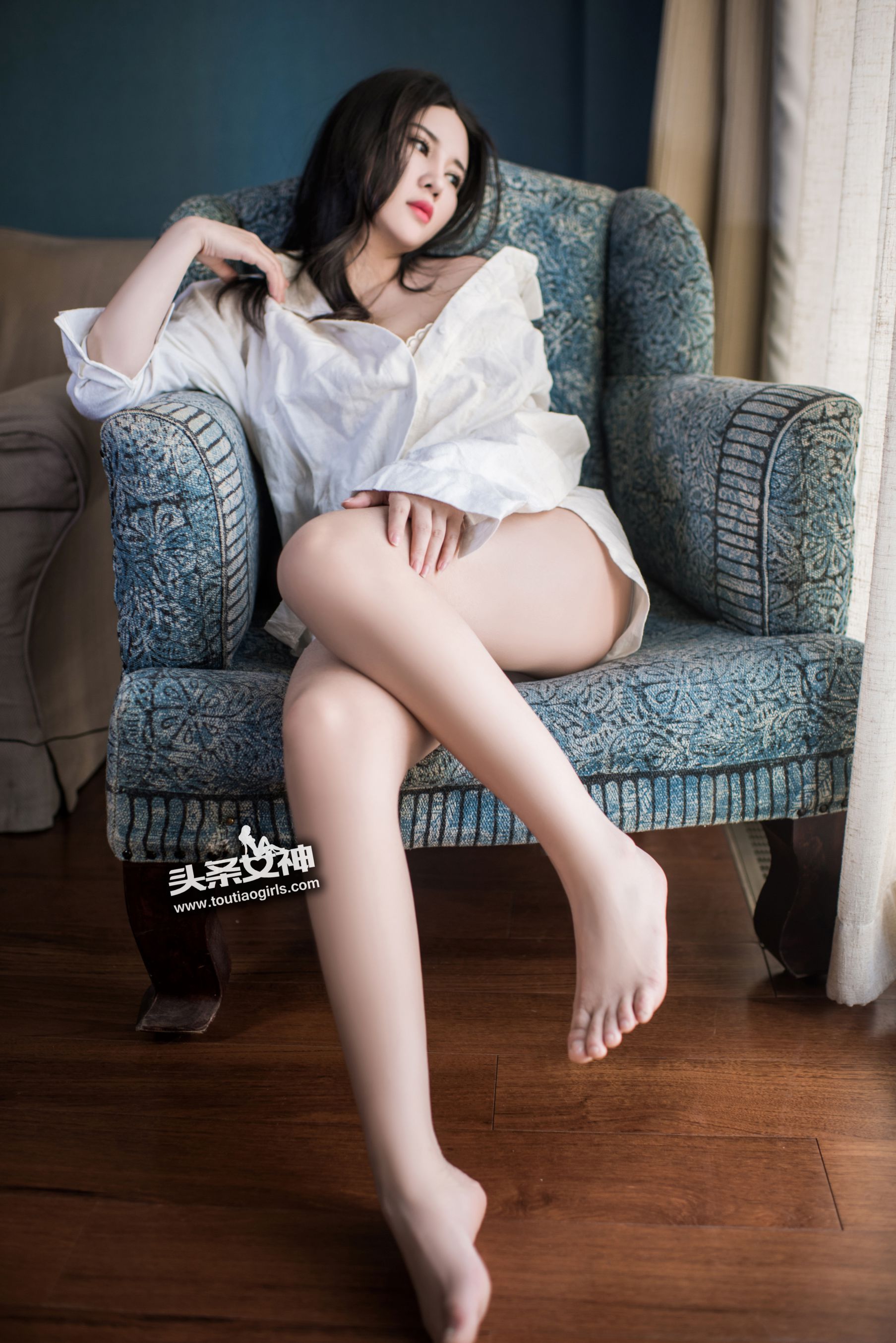 Sukki可儿《性感开发 热情白衬衣》 [头条女神]_第5张