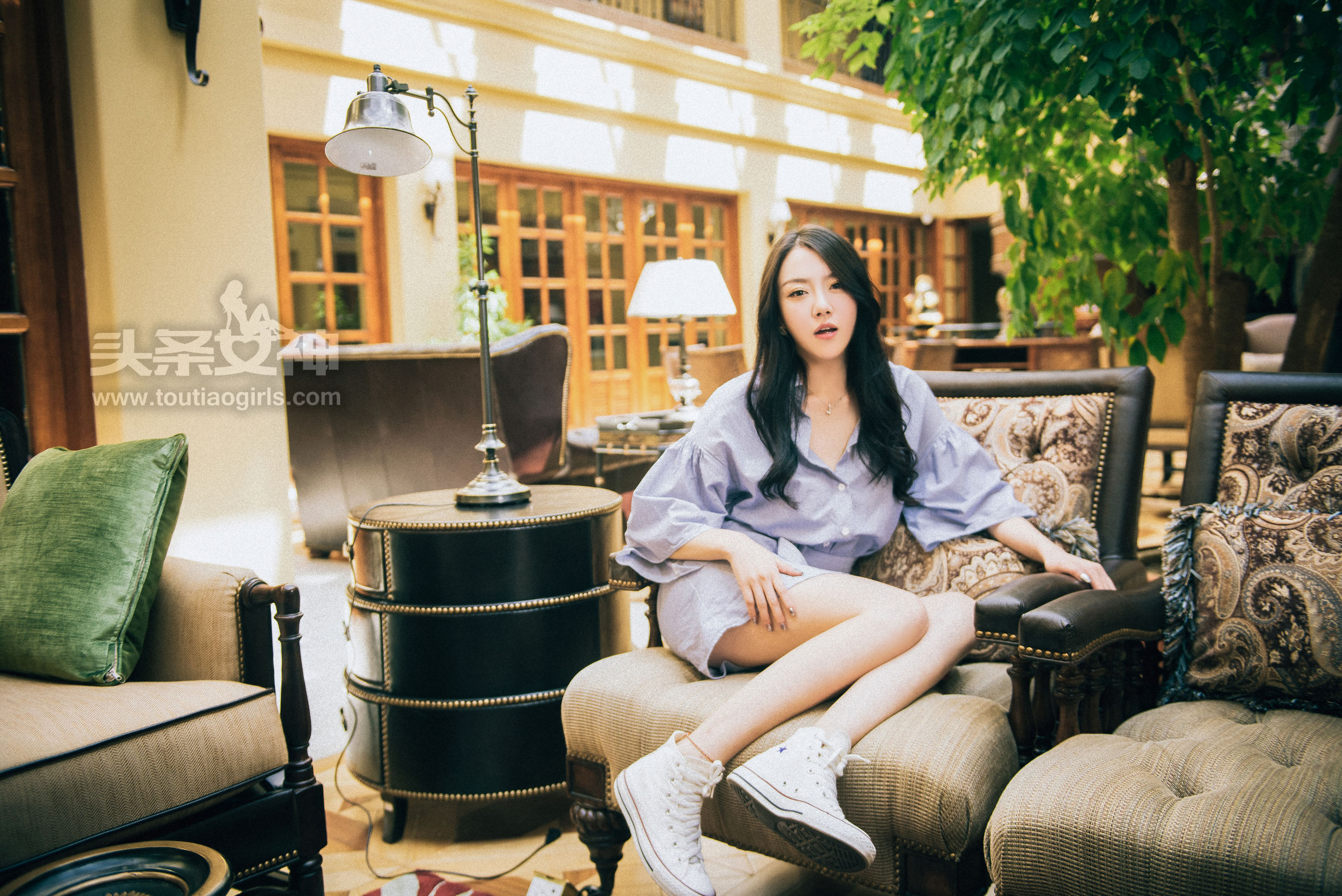 丹丹《爱在深秋》 [头条女神]_第2张