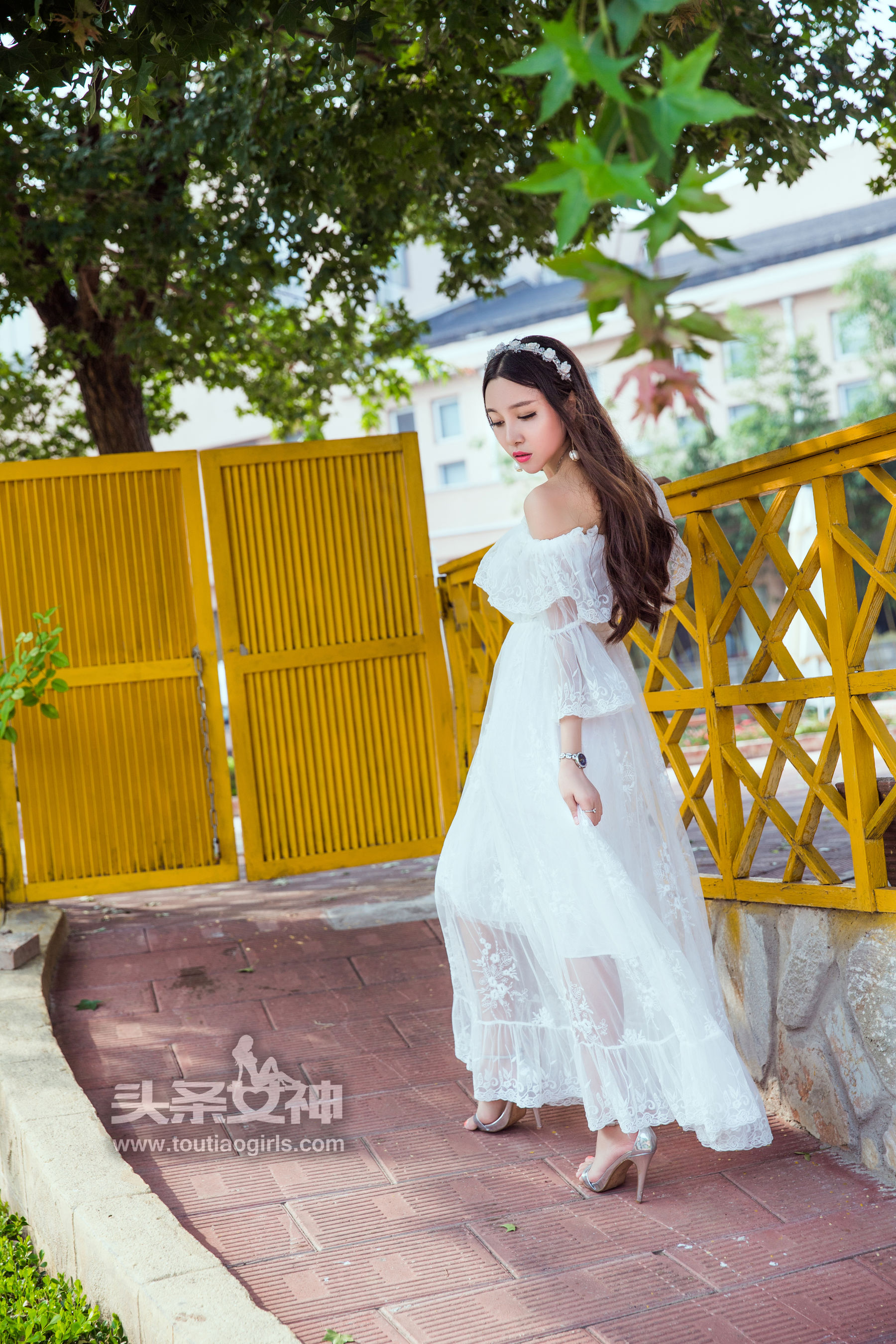 李梓熙《花花仙子》 [头条女神]_第3张