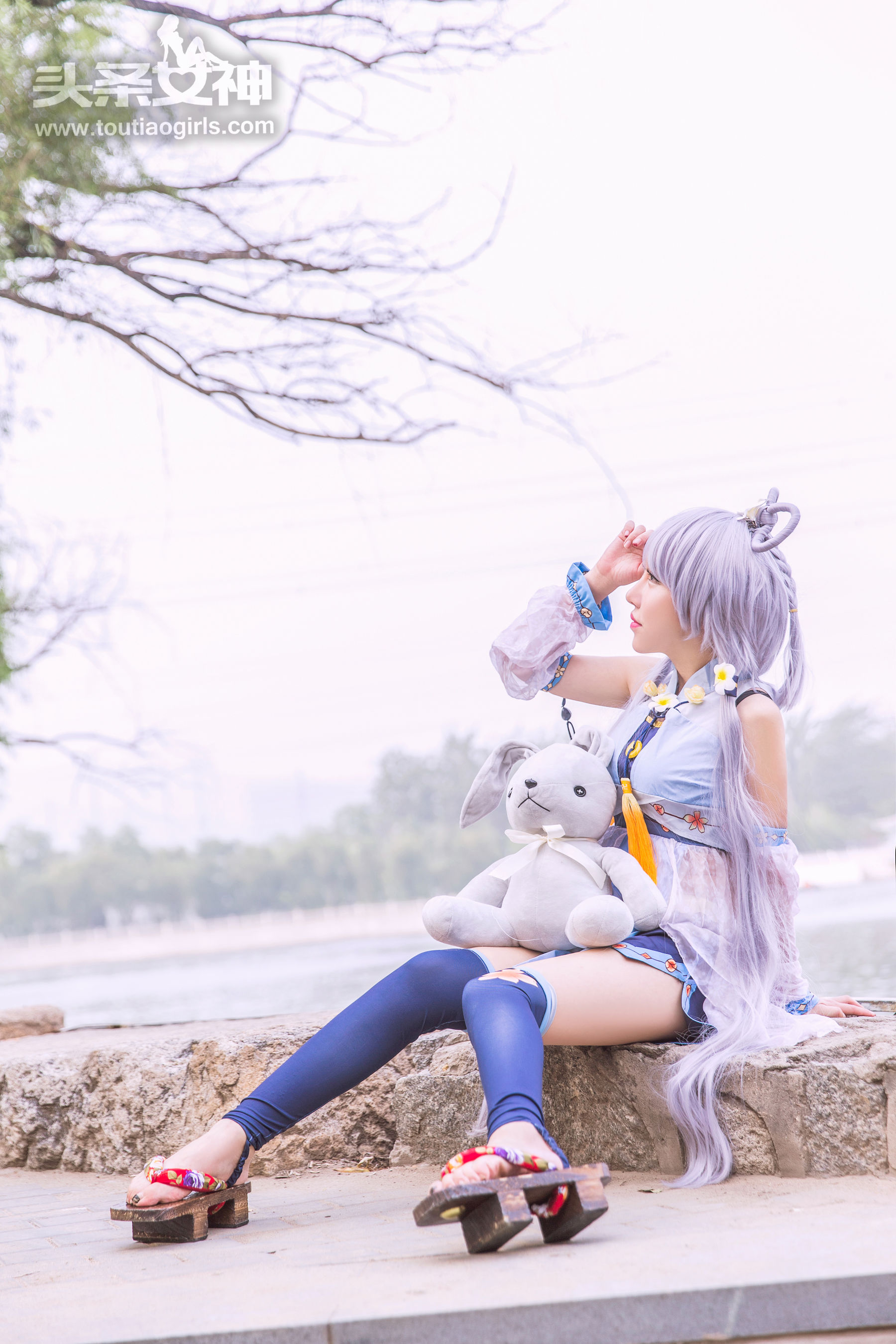 欣欣《天依娃娃》 [头条女神]_第3张