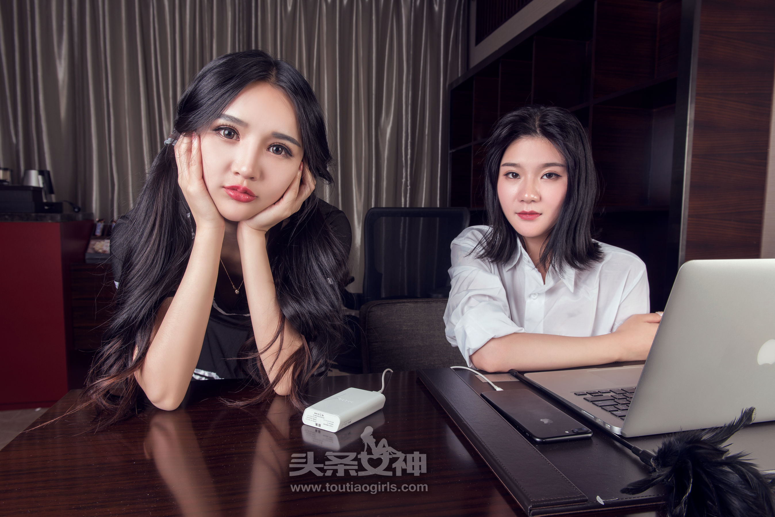 夏夏姐妹花《双人派对》 [头条女神Toutiaogirls]_第1张