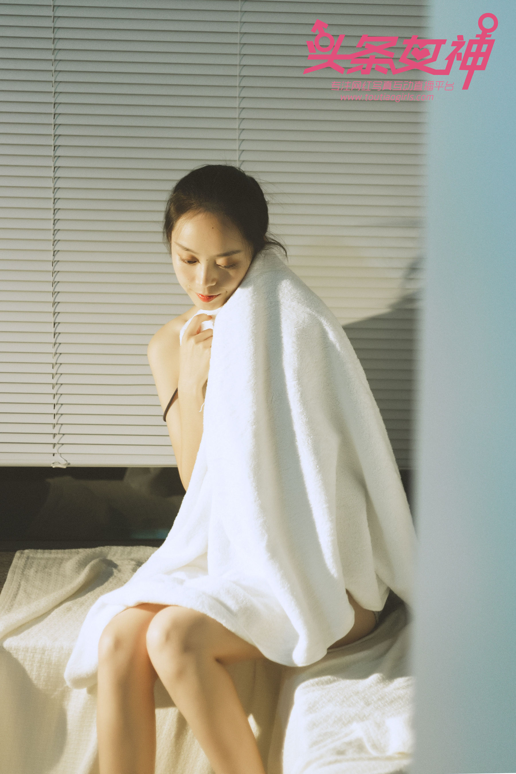 天使《天使之恋》 [头条女神TouTiao]_第1张