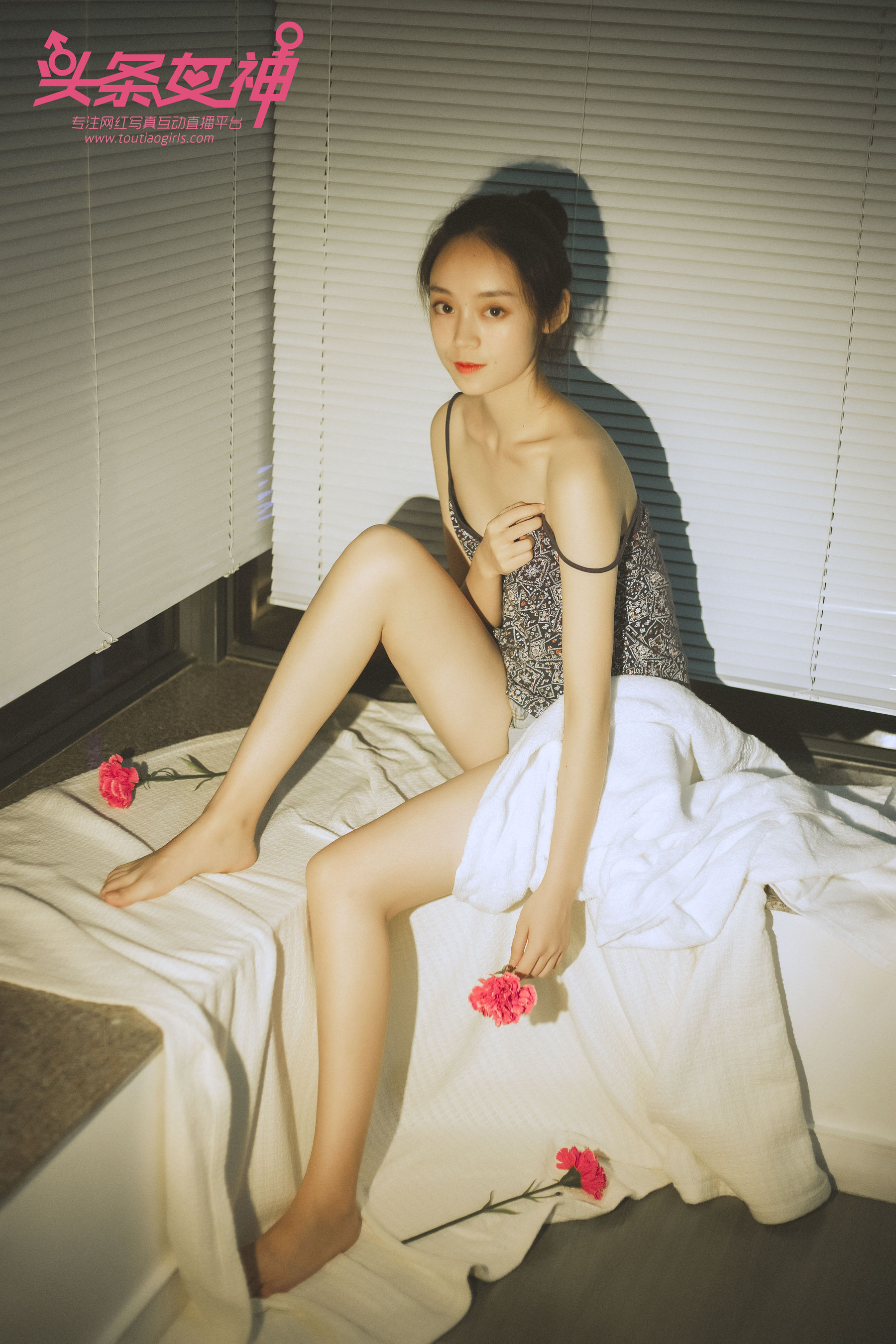 天使《天使之恋》 [头条女神TouTiao]_第2张