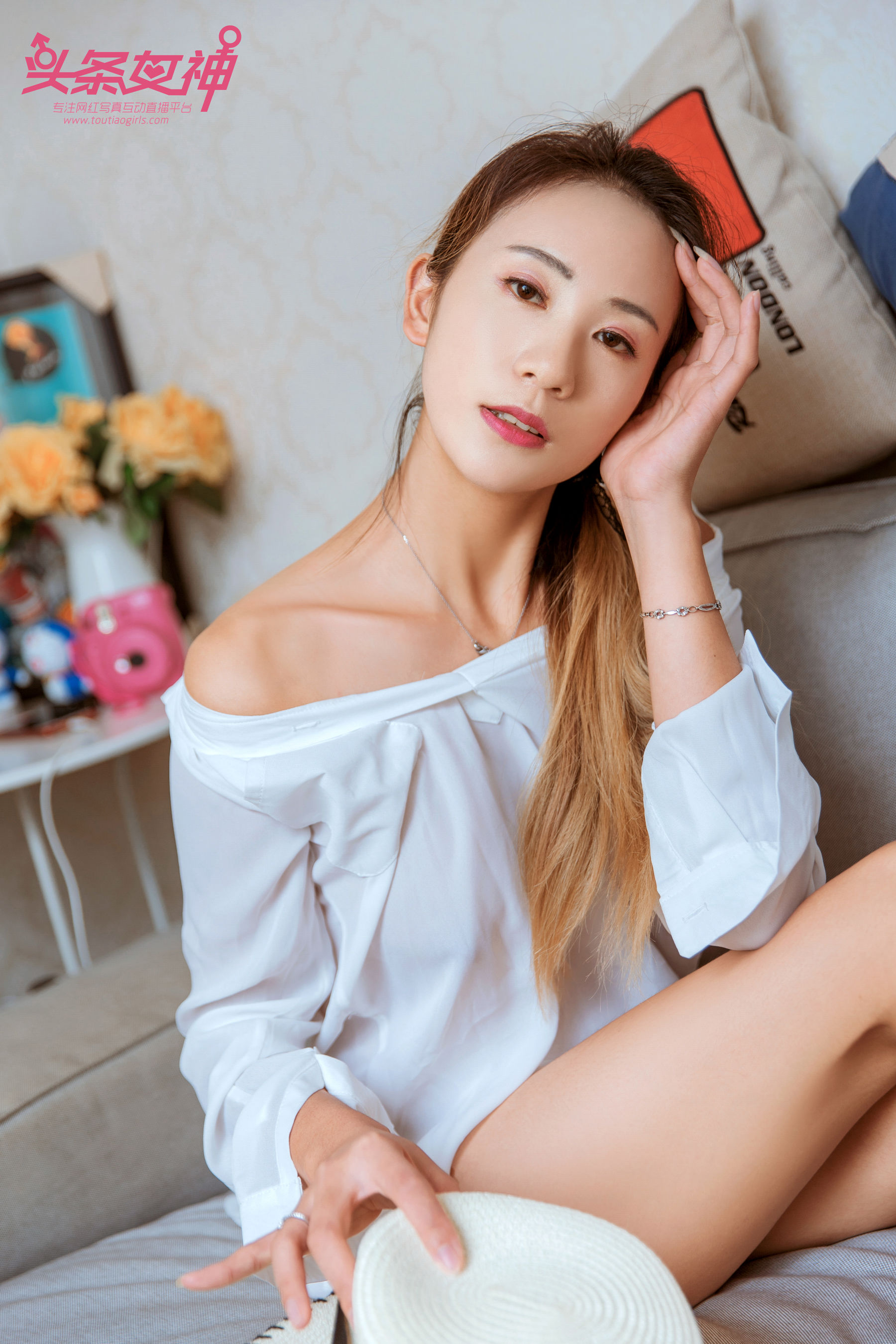 火儿《迷情御姐女郎》 [头条女神Toutiaogirls]_第3张