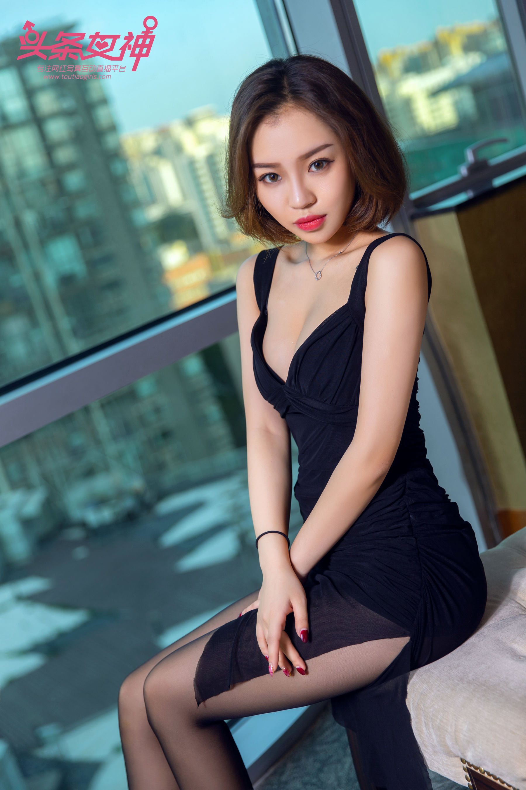 [头条女神TouTiao]  杜菲菲 欲望都市_第4张