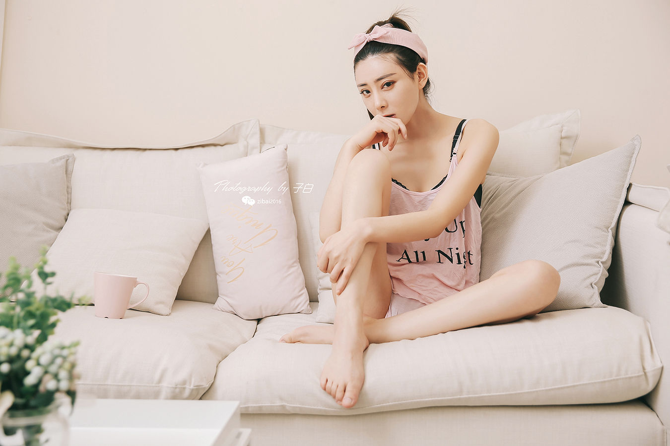 [头条女神TouTiao]  莫晓希 好有爱的清晨！！_第4张