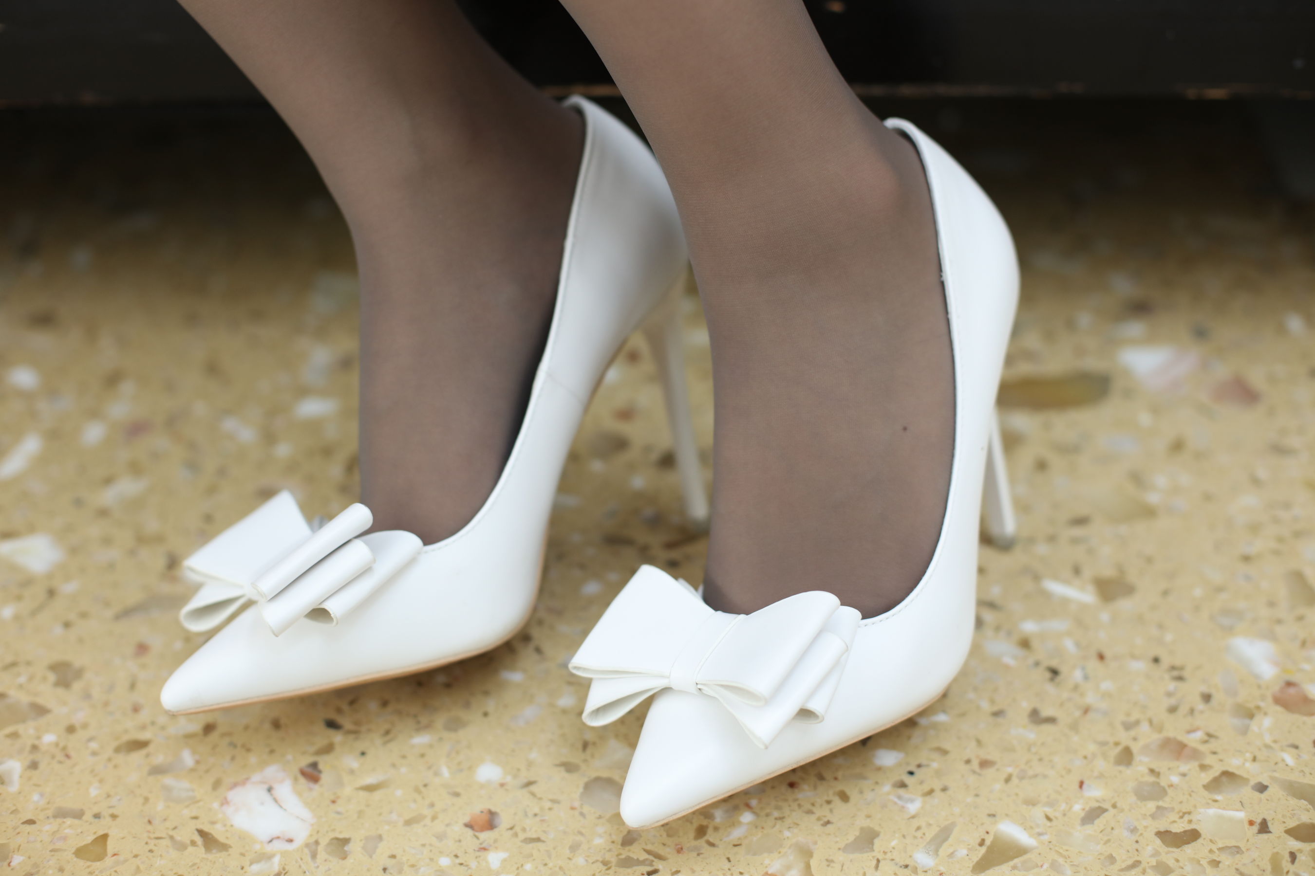 [奈丝] NO.040 高高 轻轻的尝一口，这香浓的诱惑_第1张