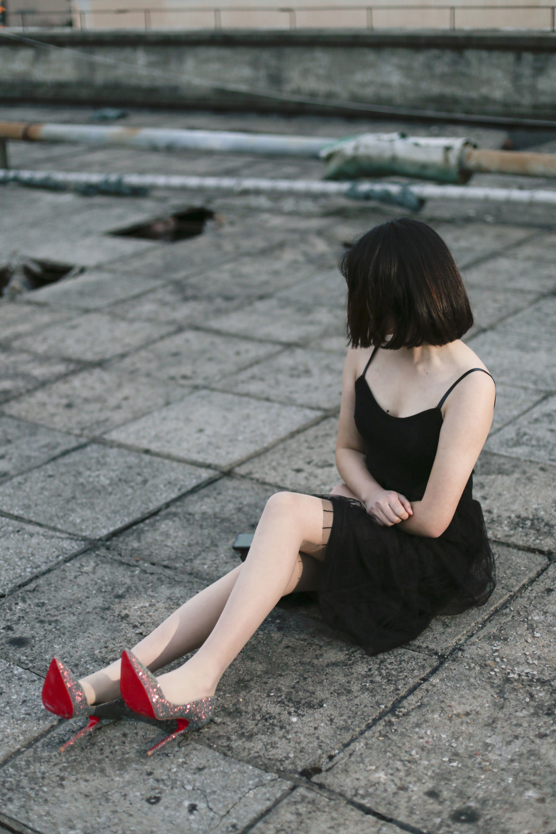 [奈丝] NO.060 喵璃 从白昼到黑夜，在天台吹吹风_第1张