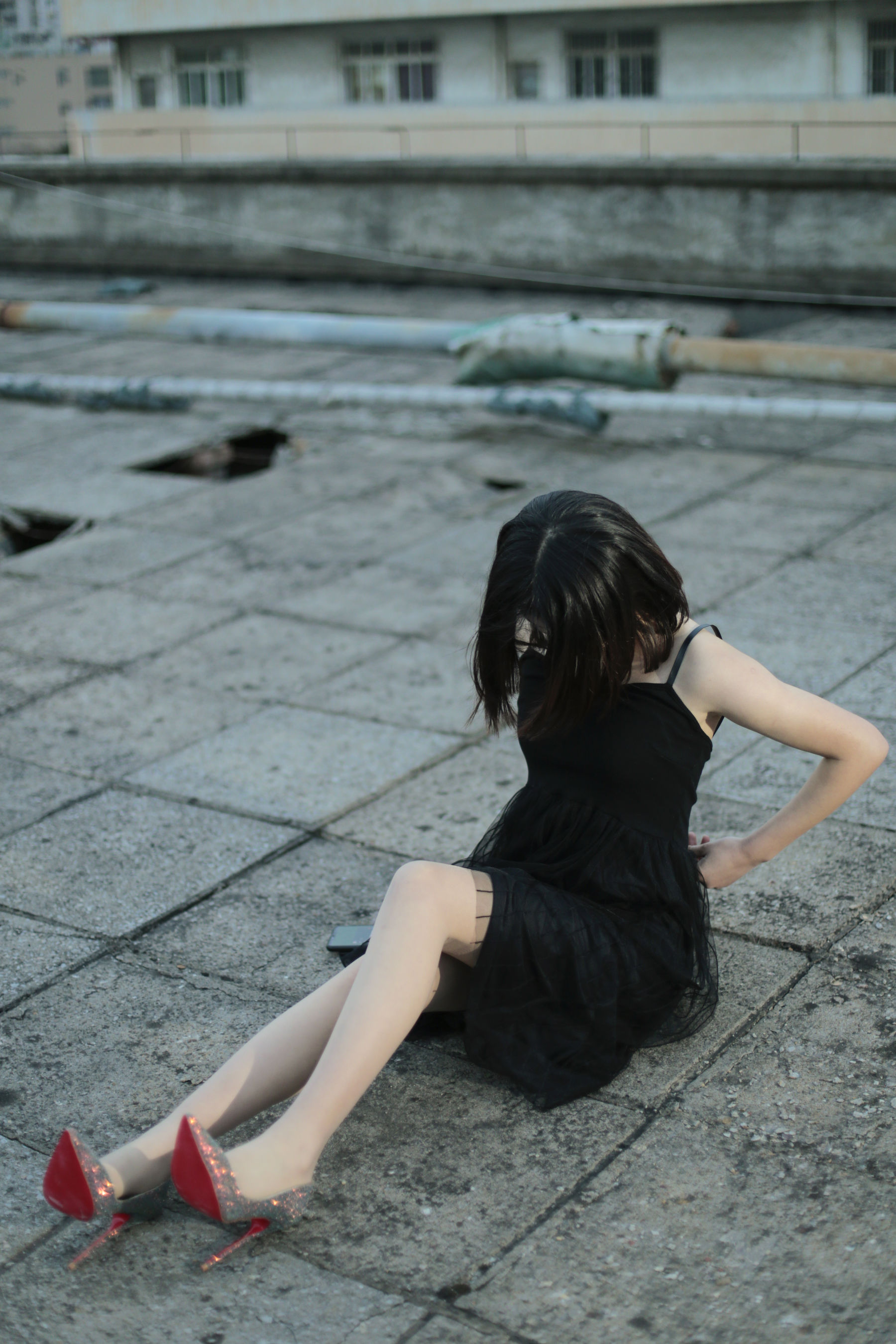 [奈丝] NO.060 喵璃 从白昼到黑夜，在天台吹吹风_第2张