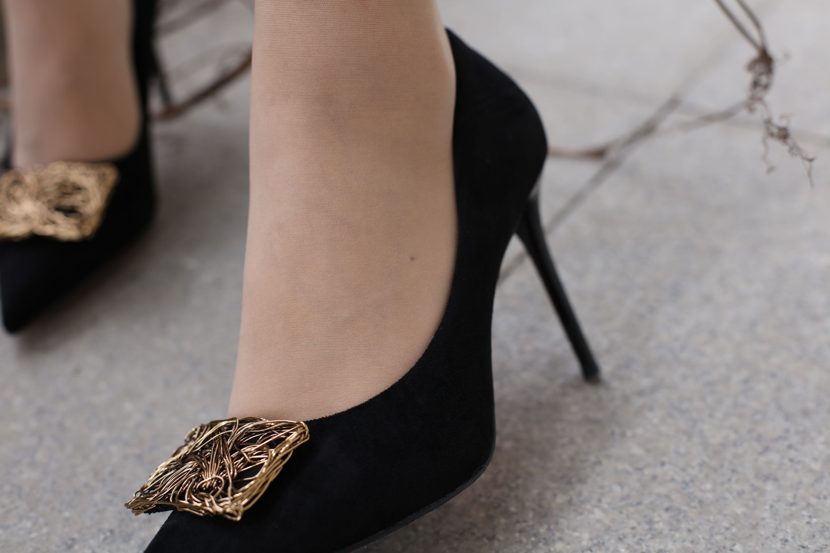 [奈丝] NO.064 高高 把你捧在手上_第1张