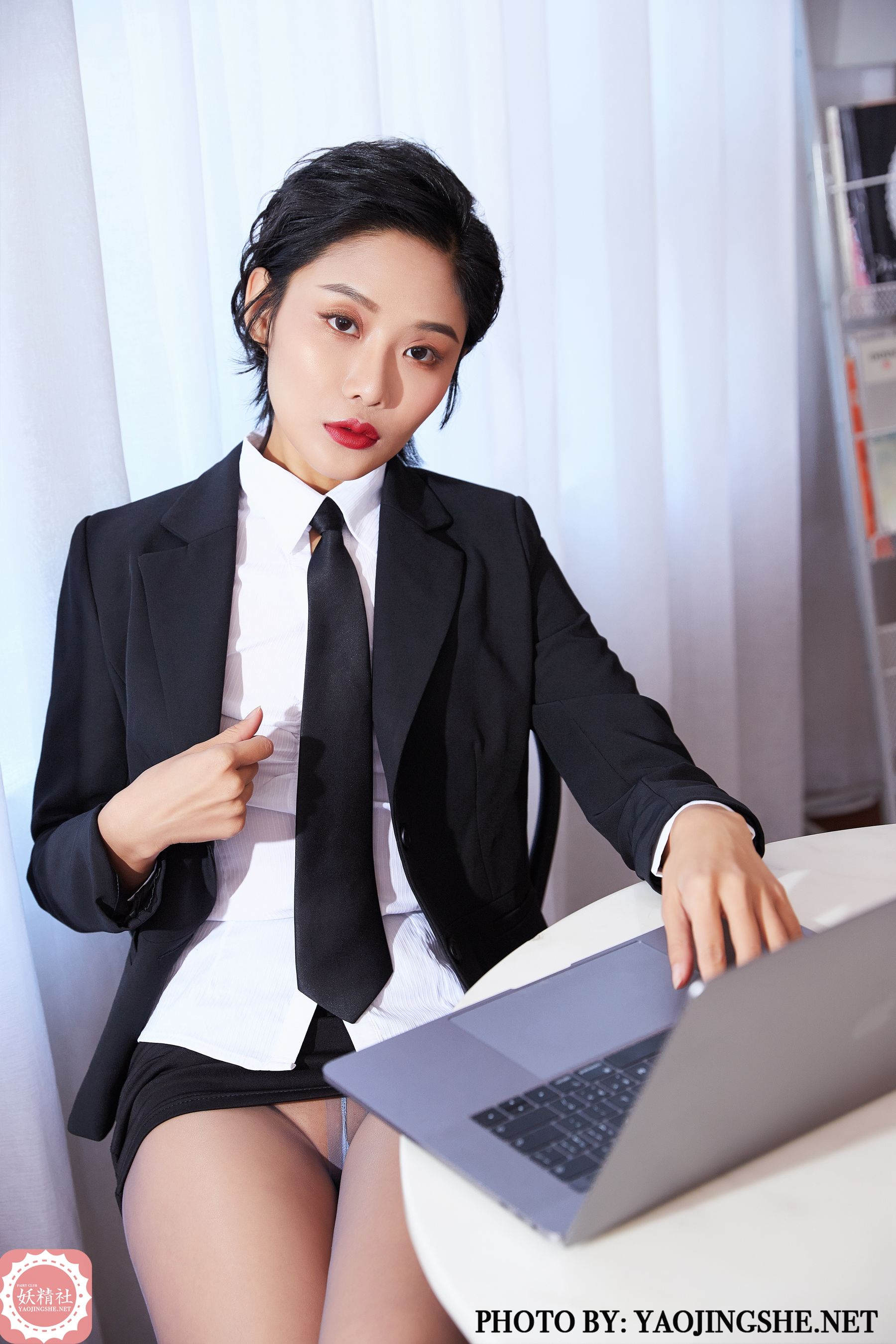 [妖精社YAOJINGSHE] T2009 可可 经理的一天_第5张