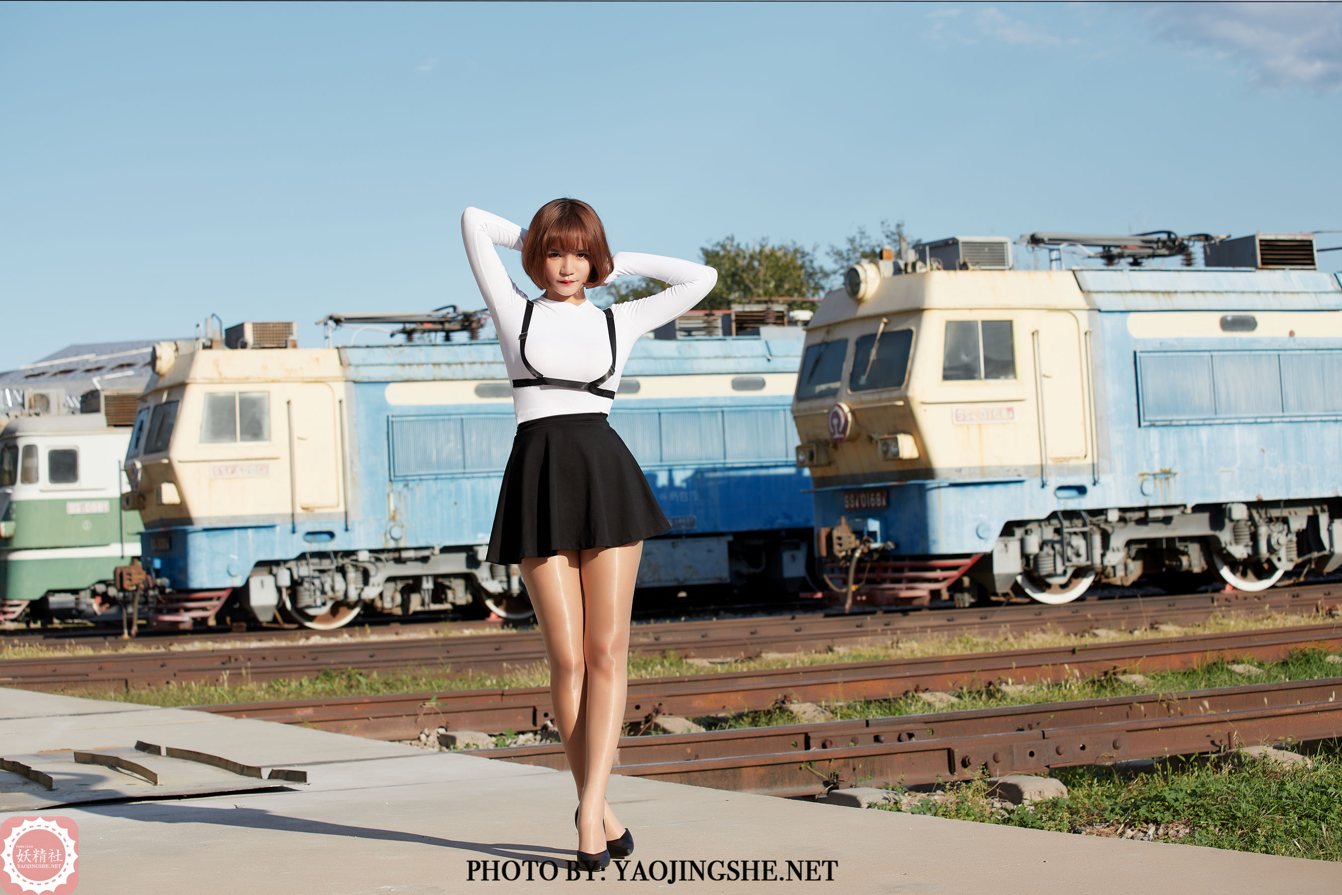 [妖精社YAOJINGSHE] T2042 唐飞飞 逆光车站_第3张