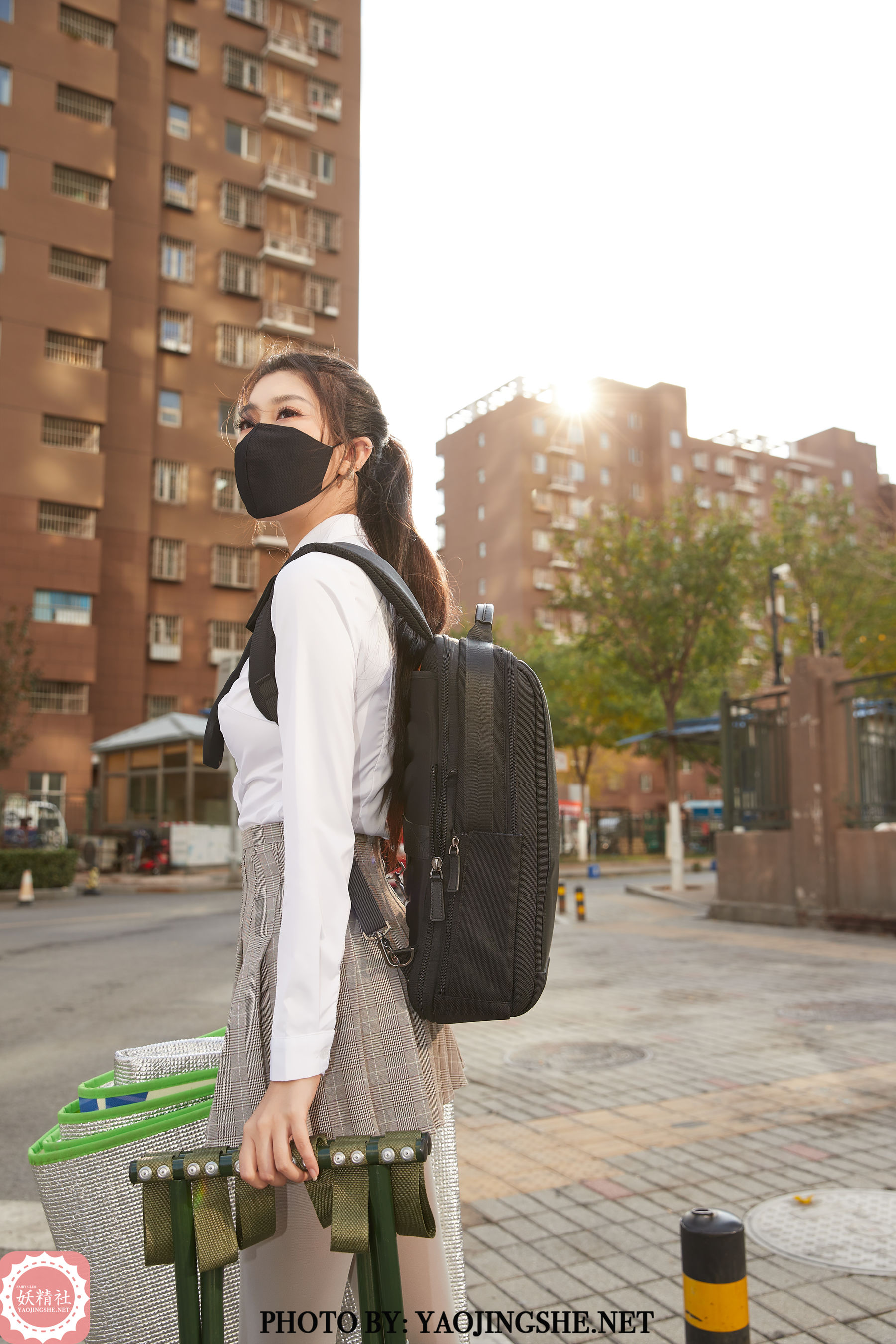 [妖精社YAOJINGSHE] T2113 苏伟 摆摊儿_第1张