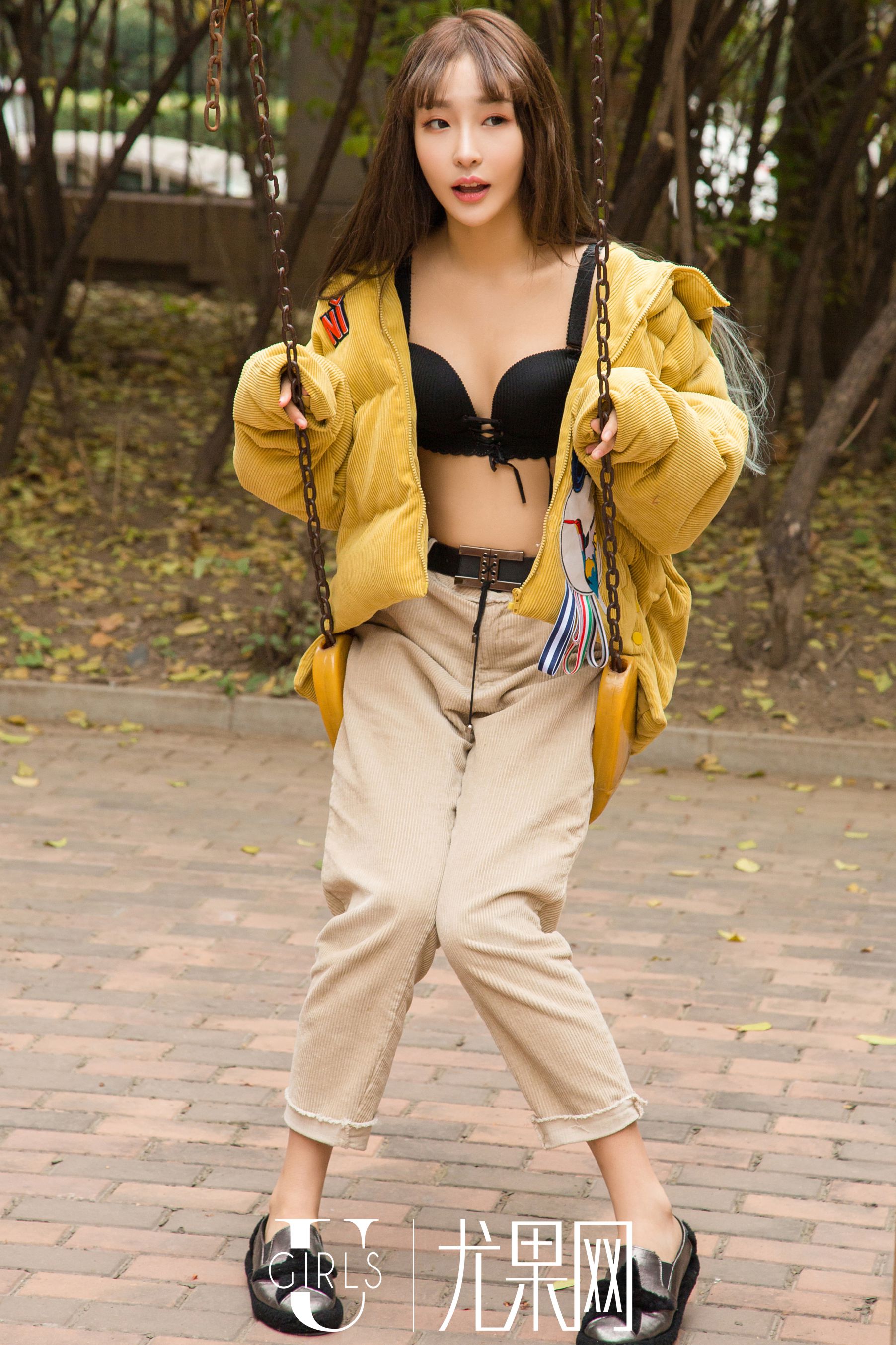 [尤果网] U248 含含《邻家小妹》_第2张