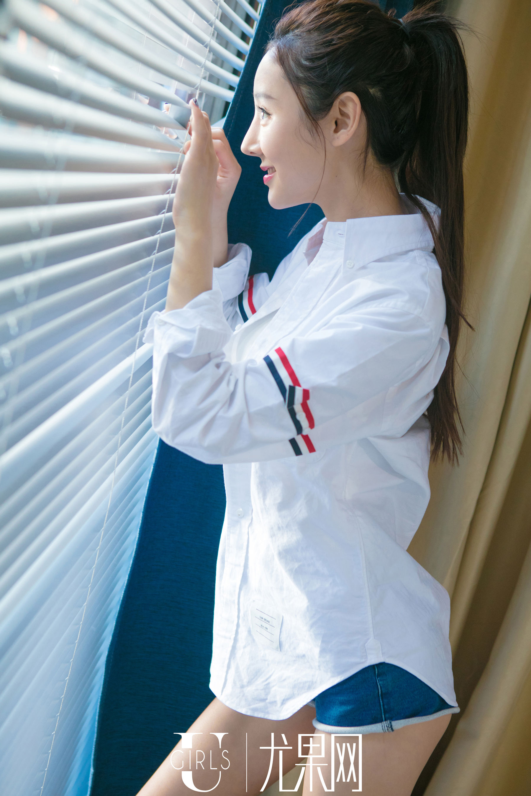 田慕儿《秋天的浓情蜜意》 [尤果Ugirls] U311_第4张