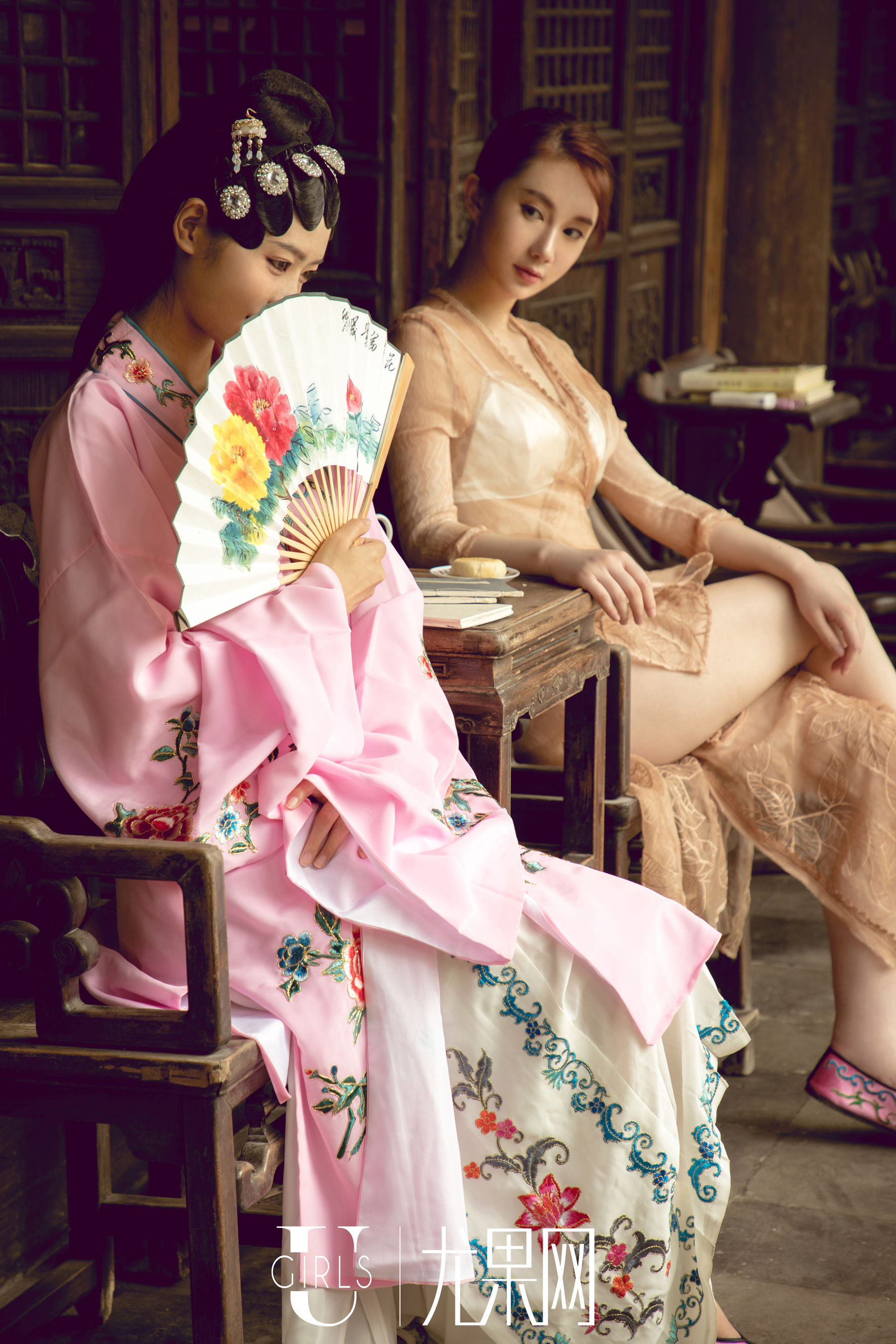 [尤果Ugirls] T037 苏小曼&方子萱 白月光_第2张