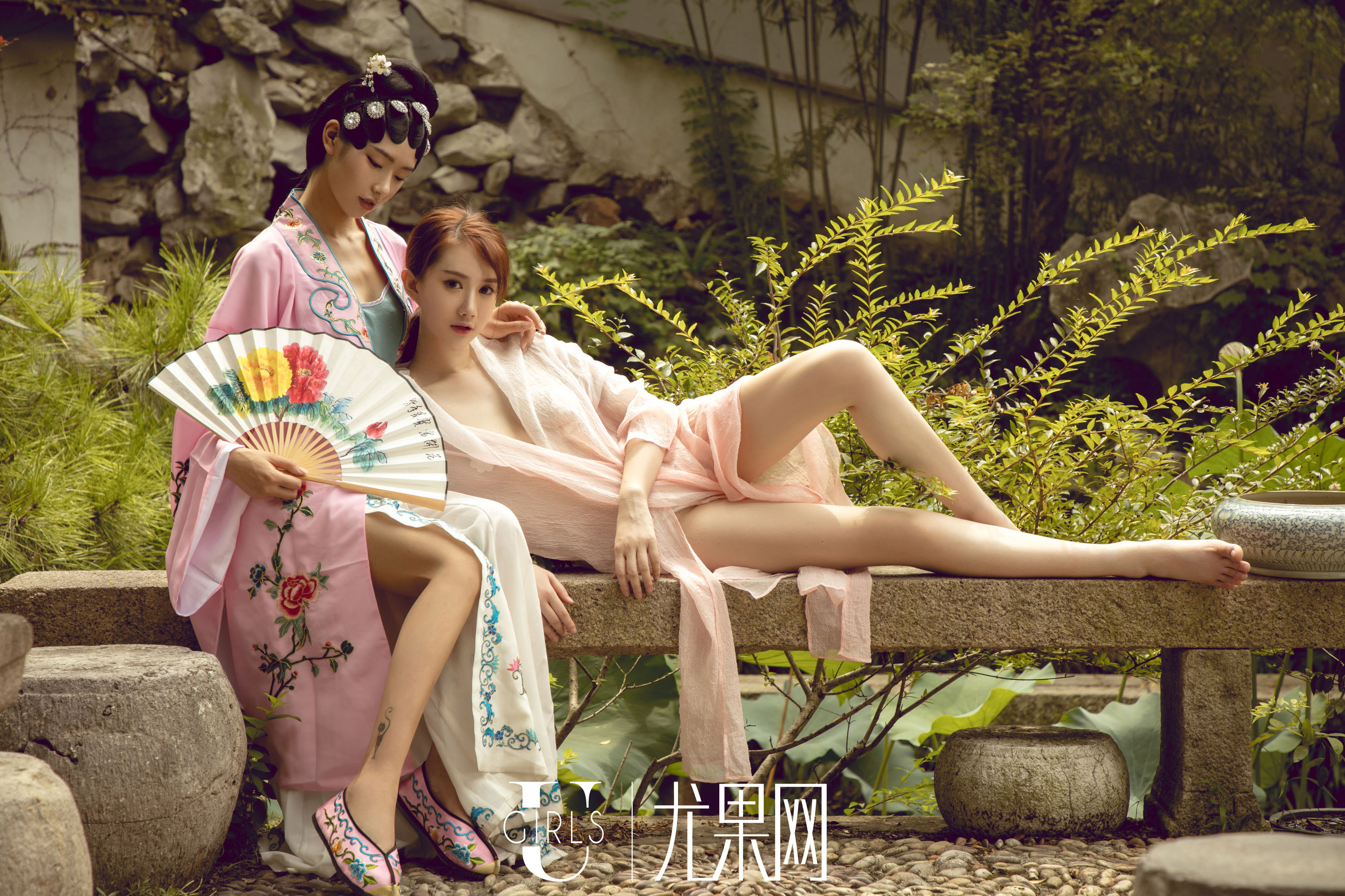 [尤果Ugirls] T037 苏小曼&方子萱 白月光_第3张