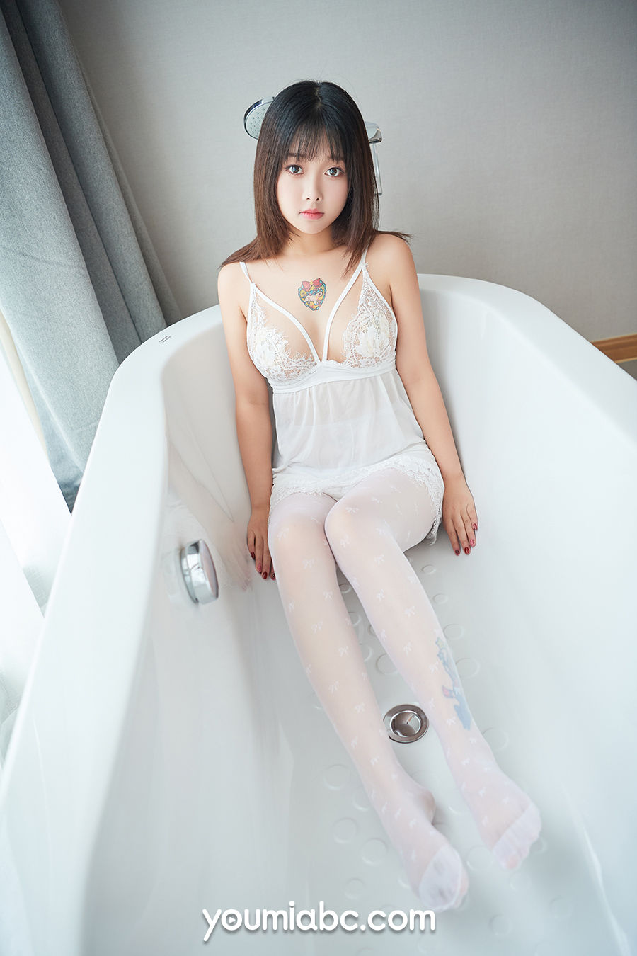 [尤蜜YouMiabc]  柚柚酱 天使与魔鬼_第2张