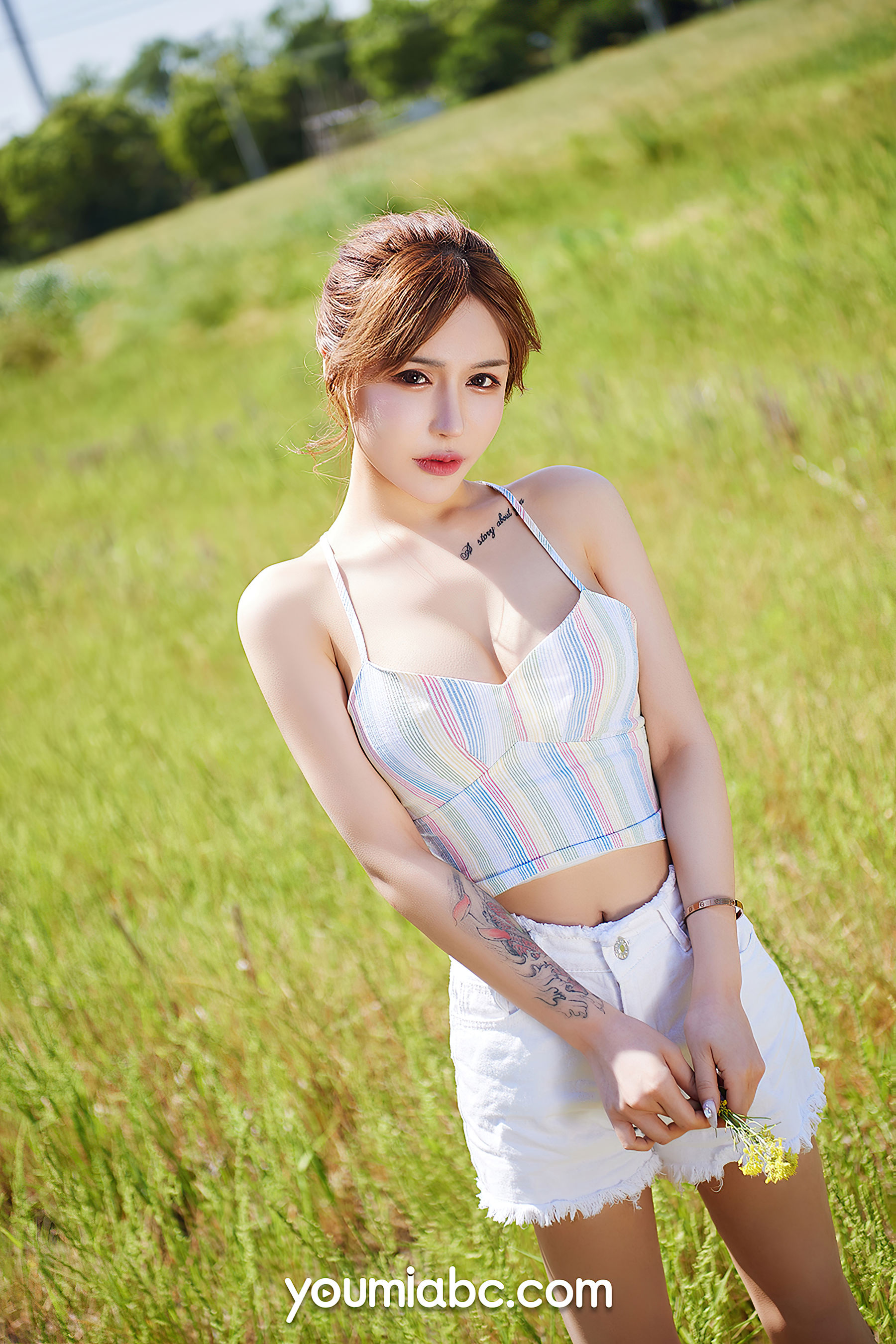 [尤蜜YouMiabc]  可可 晴天小迷妹_第2张