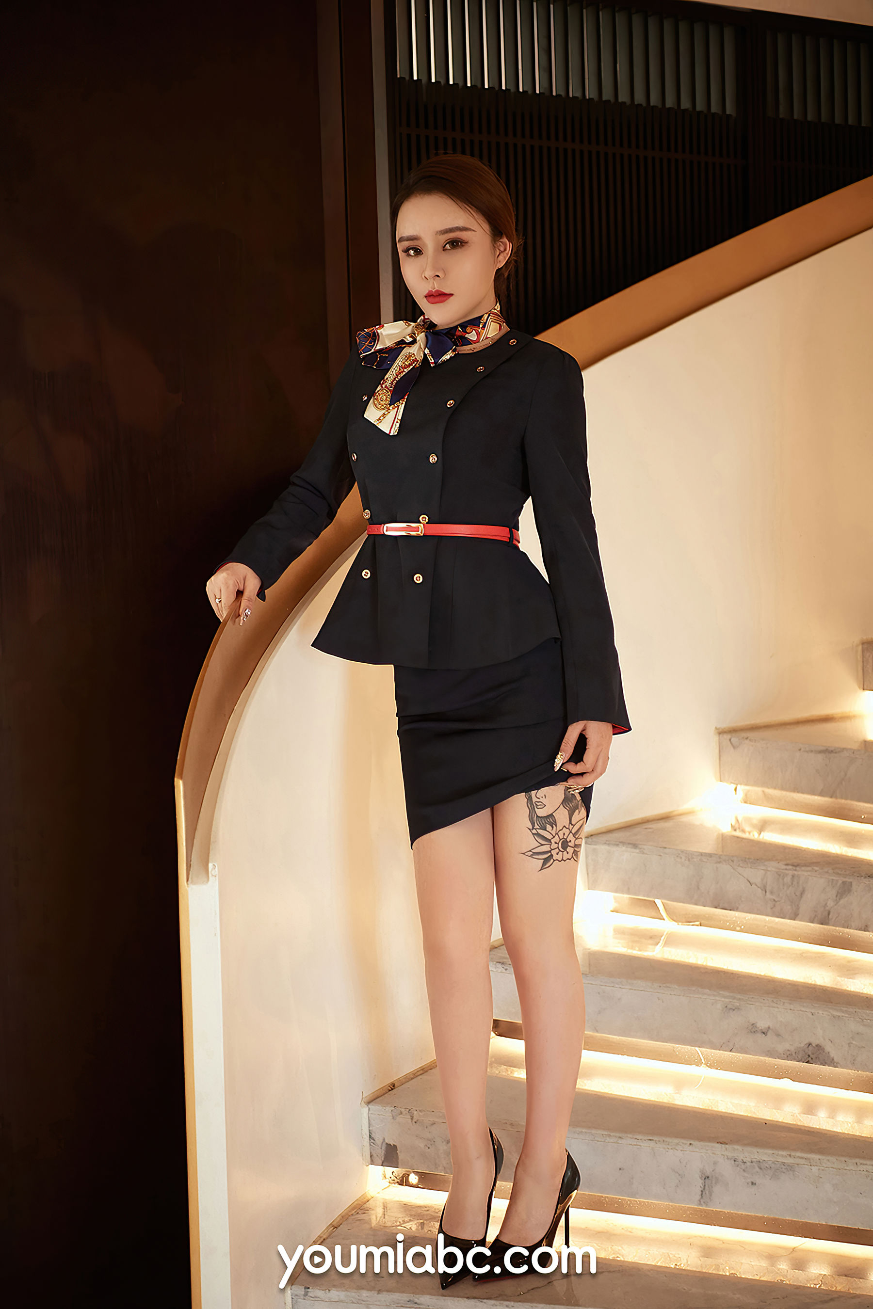 [尤蜜YouMiabc]  爱丽莎 易爱体_第2张