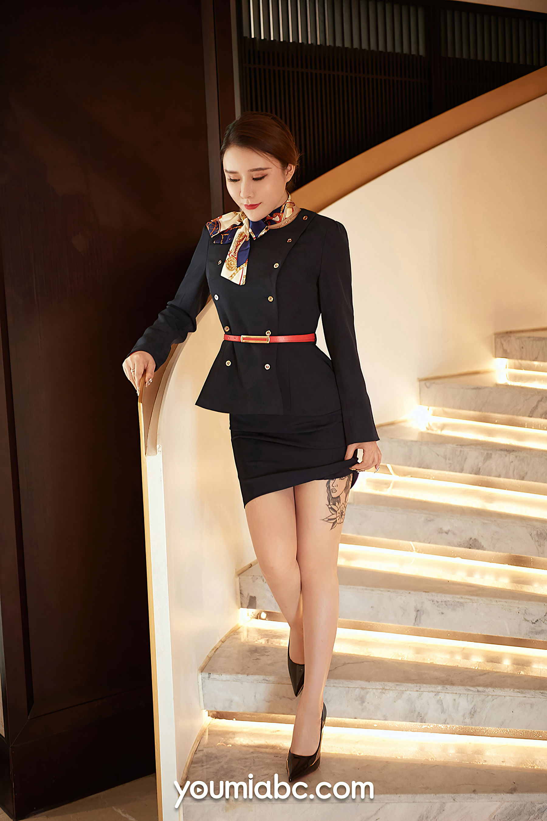 [尤蜜YouMiabc]  爱丽莎 易爱体_第3张