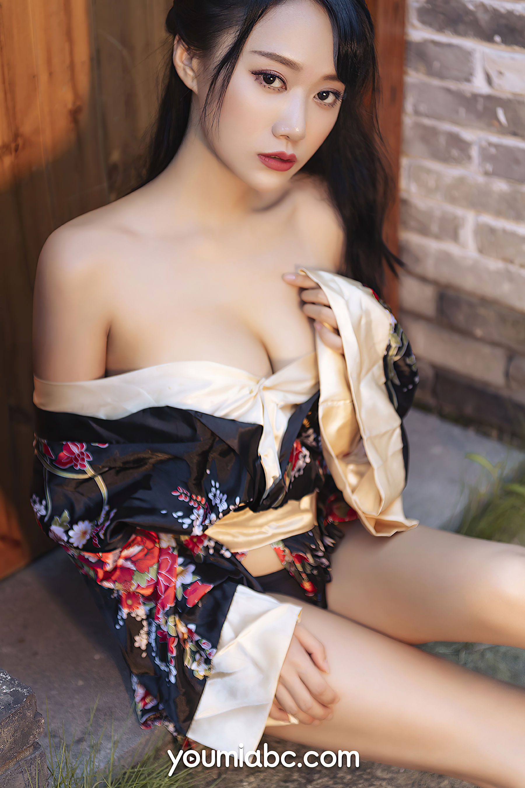 [尤蜜YouMiabc]  何嘉颖 和风煦女_第5张