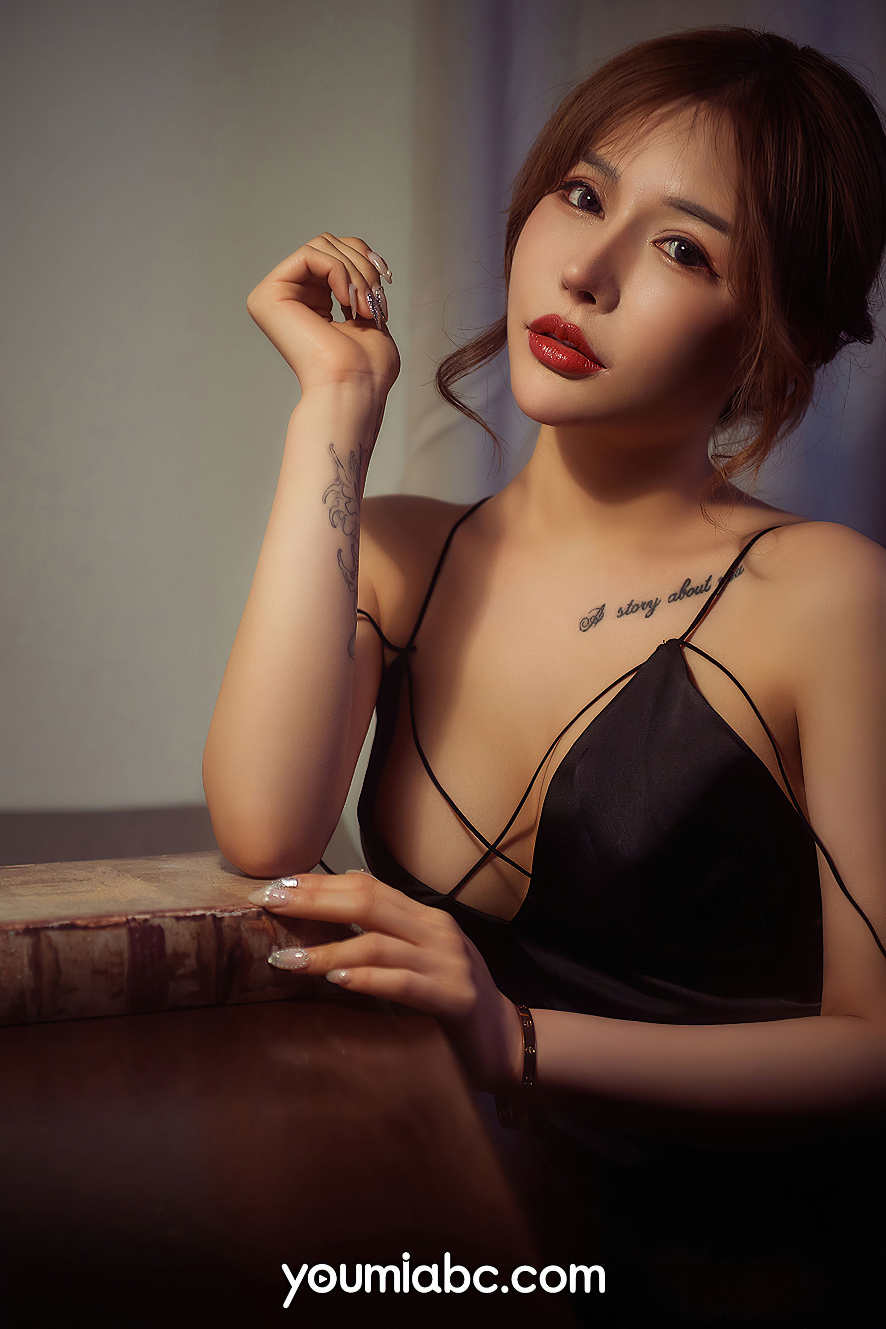 [尤蜜YouMi]  可可 夜晚の情调_第2张