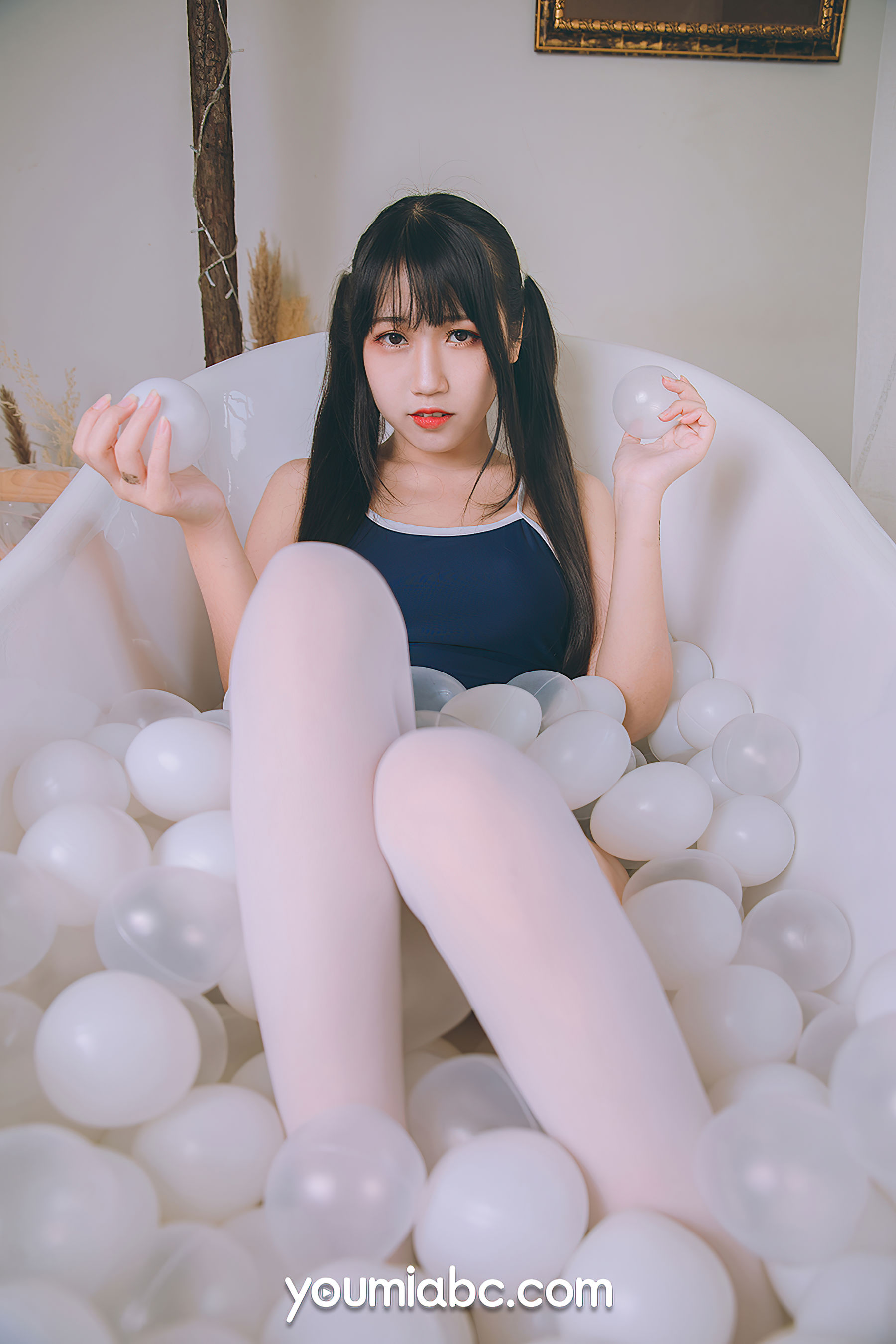 [尤蜜YouMiabc]  呆猫 盛夏死库水_第2张