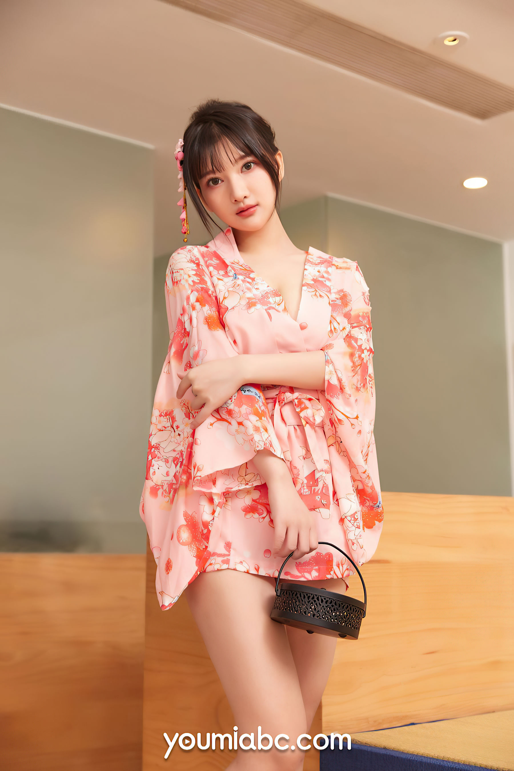 [尤蜜YouMiabc]  尹兒 居酒屋的快乐_第2张