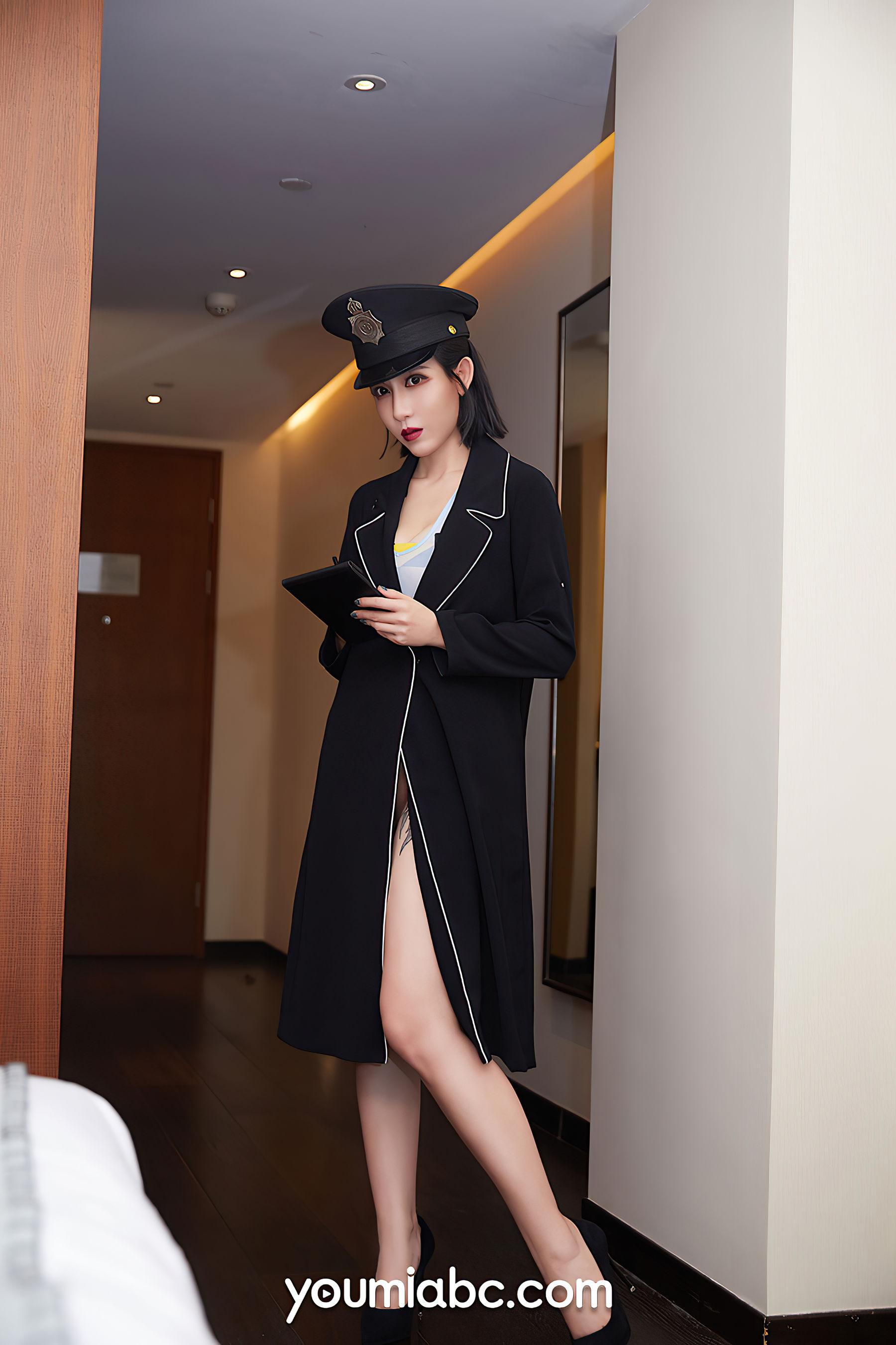 [尤蜜YouMiabc]  安妮斯朵拉 娇蛮女警_第2张