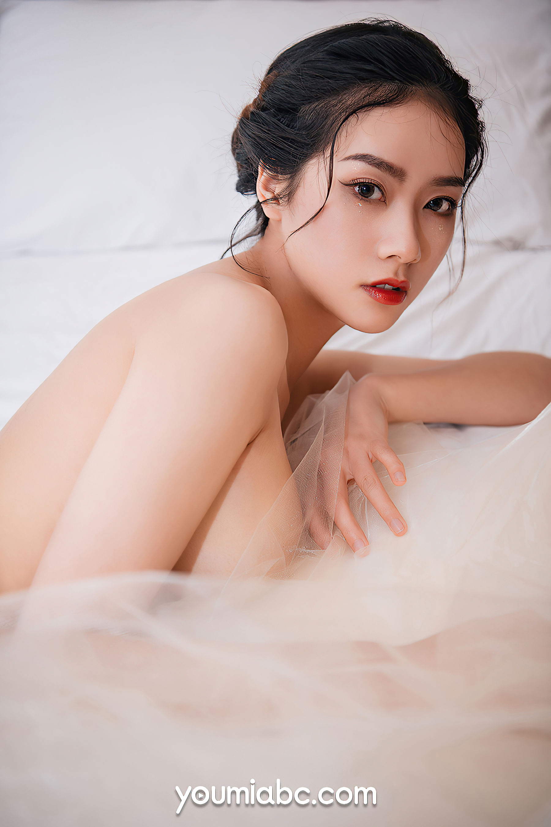 [尤蜜YouMiabc]  沐青 床榻游戏_第4张