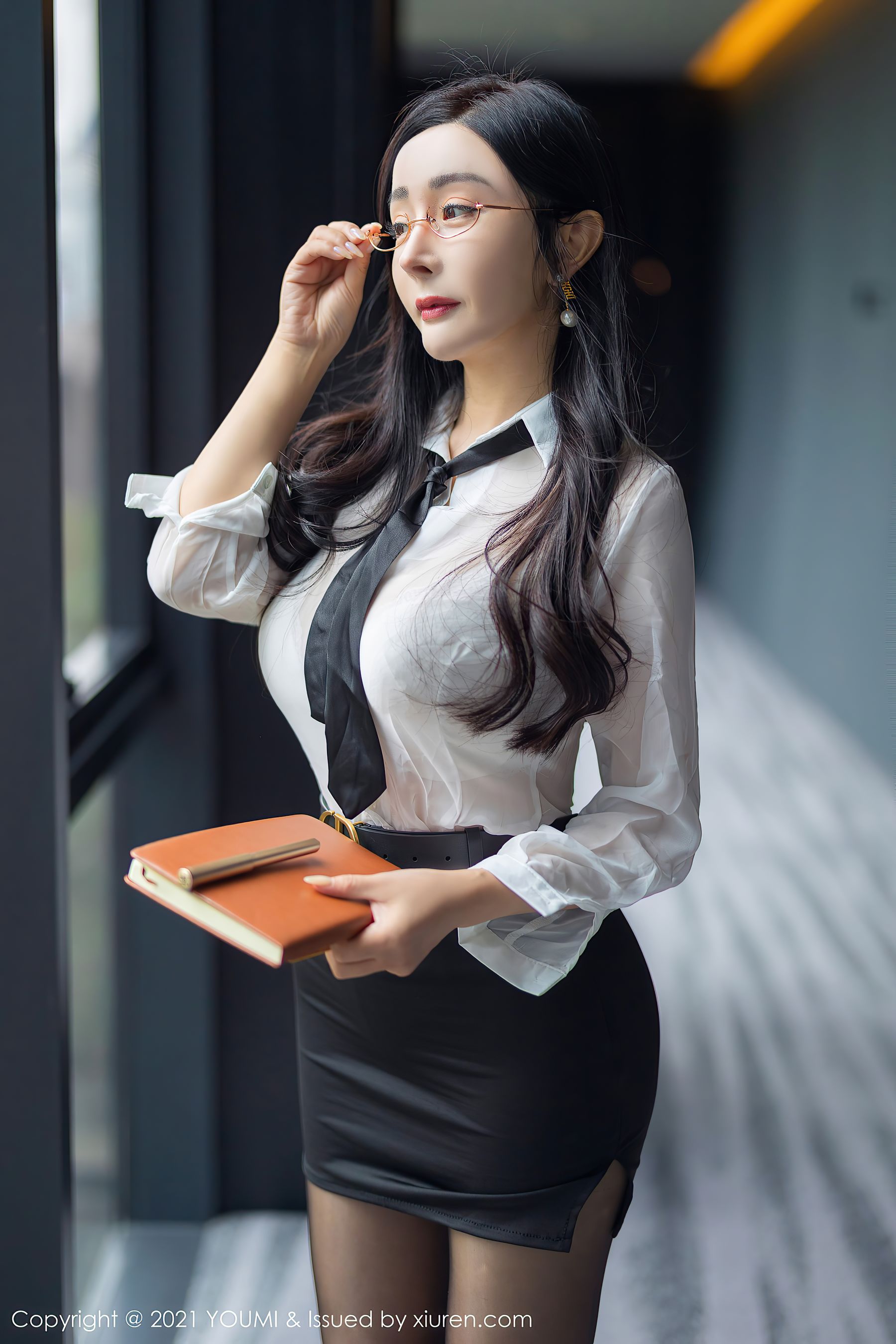 [尤蜜荟YouMi] Vol.723 允爾_第1张