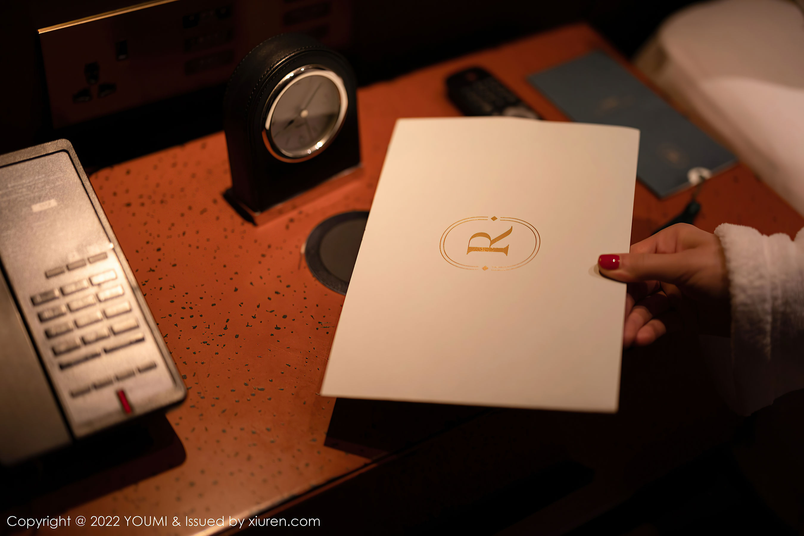 [尤蜜荟YouMi] Vol.816 奶瓶土肥圆矮挫丑黑穷_第4张