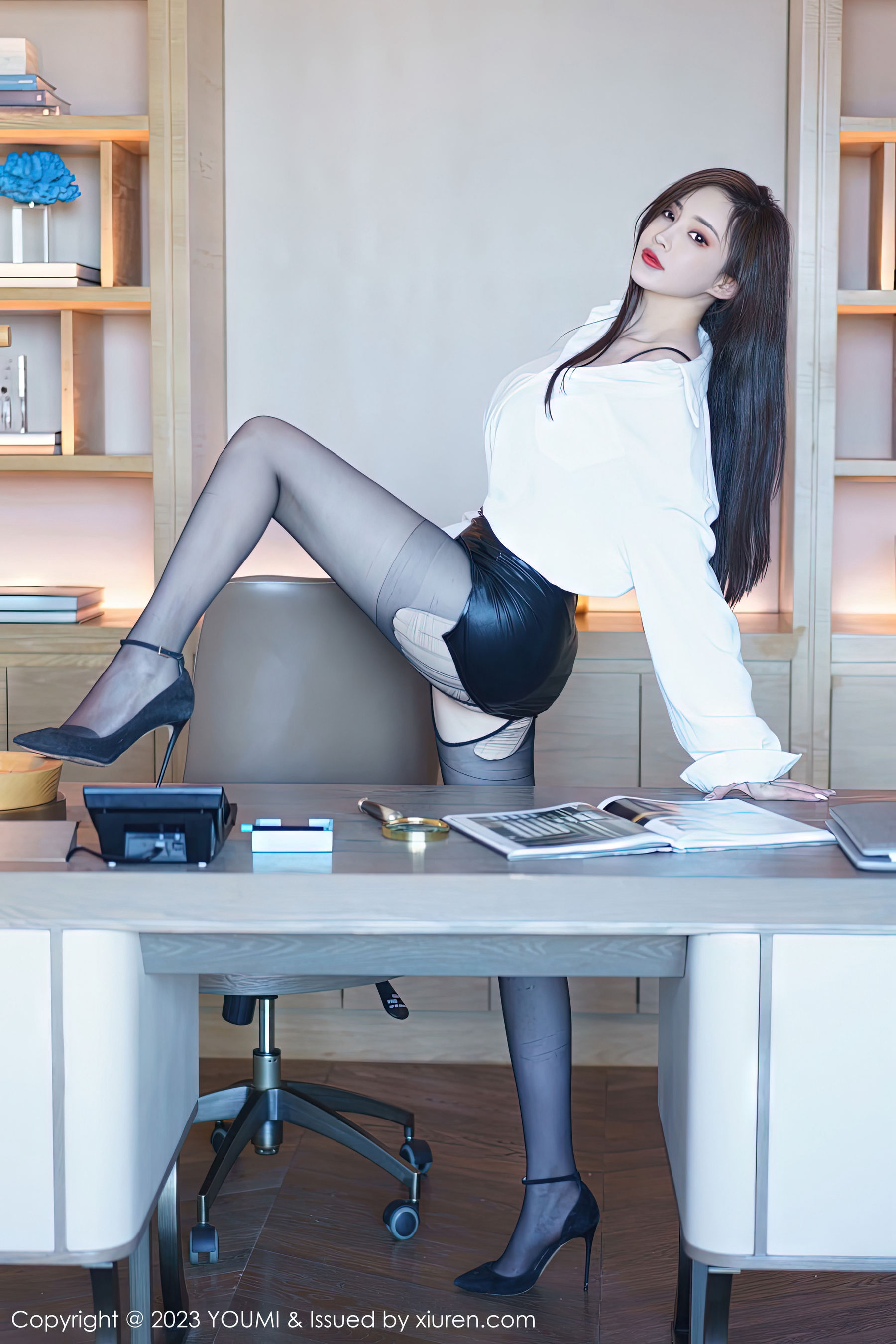 [尤蜜荟YouMi] Vol.890 Carol周妍希_第3张