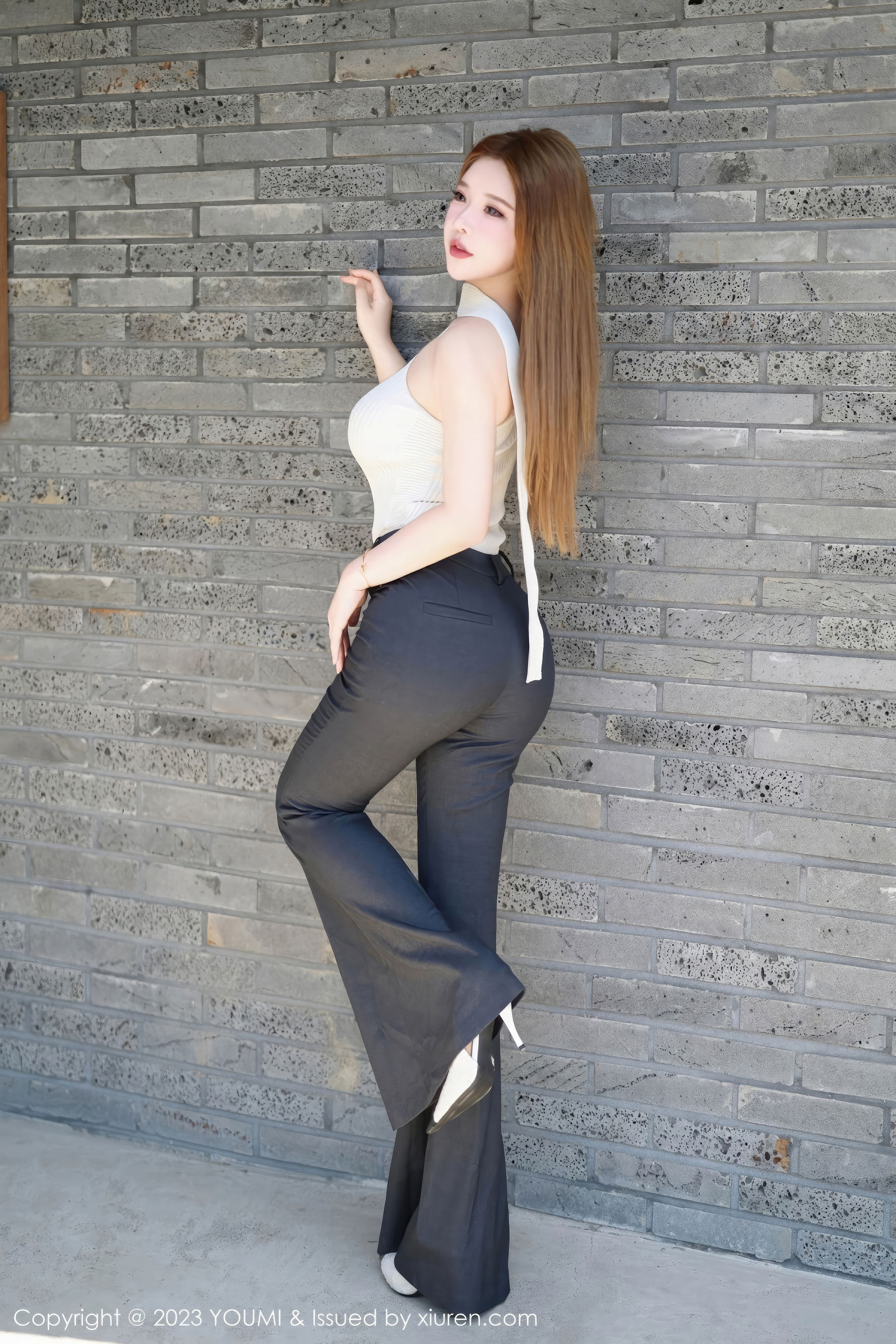 [YouMi]尤蜜荟 2023.10.18 Vol.995 小海臀_第2张